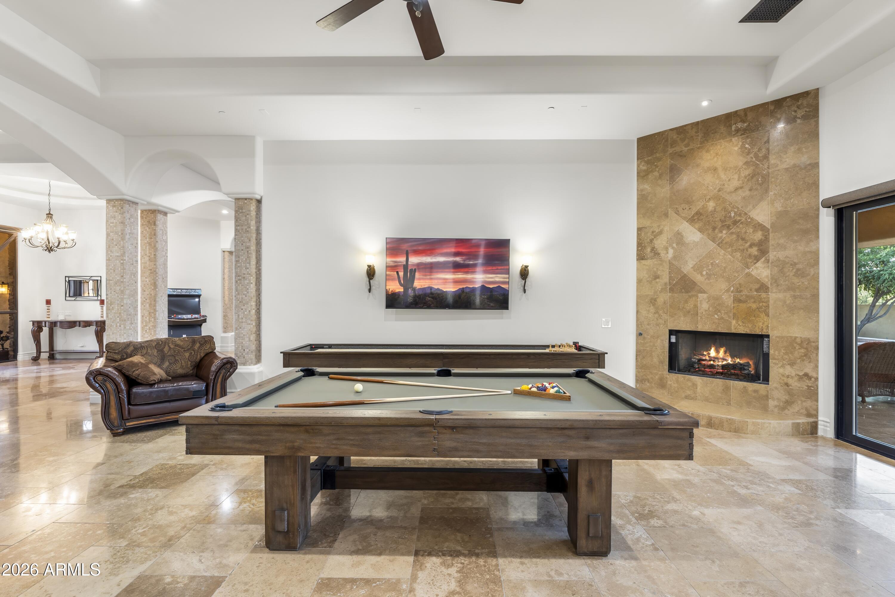 PINNACLE PARADISE - Residential