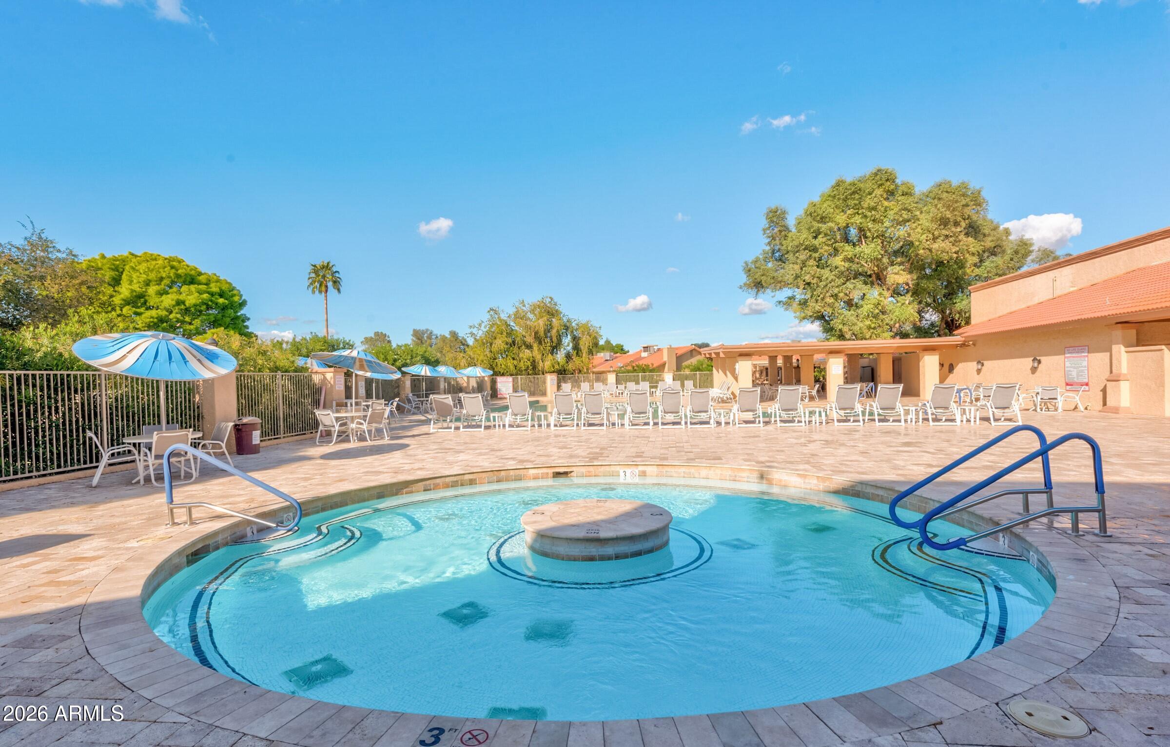 LEISURE WORLD PLAT 25 LOT 2605-2710 TR A-F - Residential