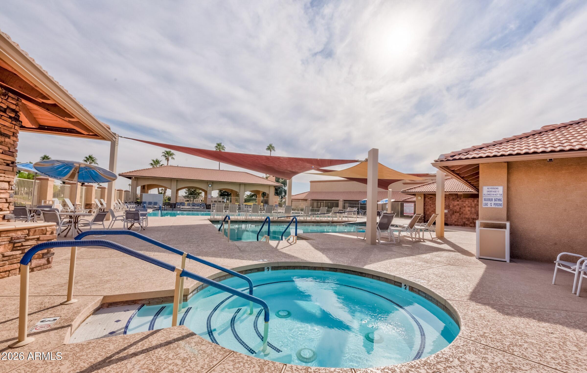 LEISURE WORLD PLAT 25 LOT 2605-2710 TR A-F - Residential