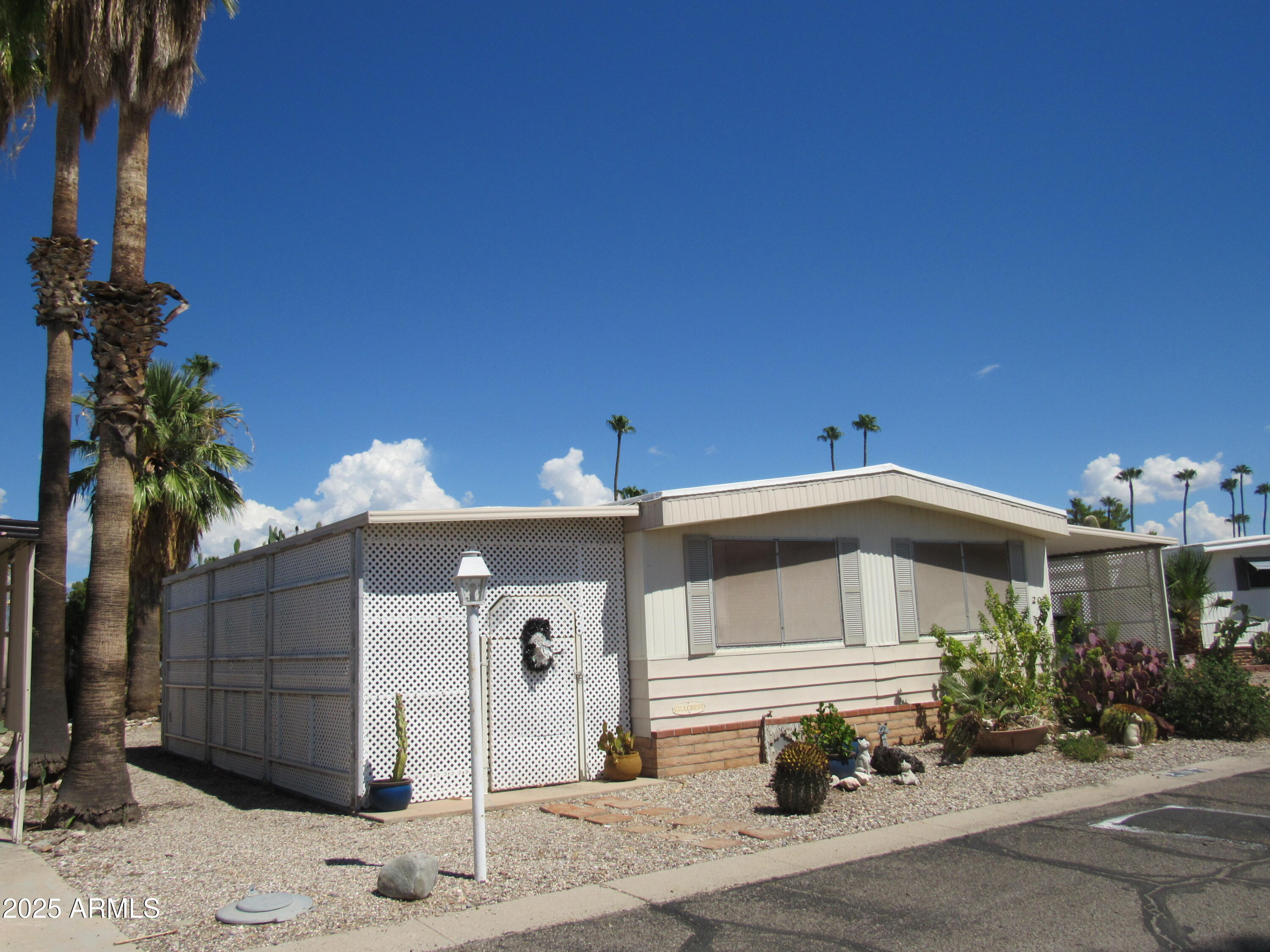 RINCON COUNTRY - Residential