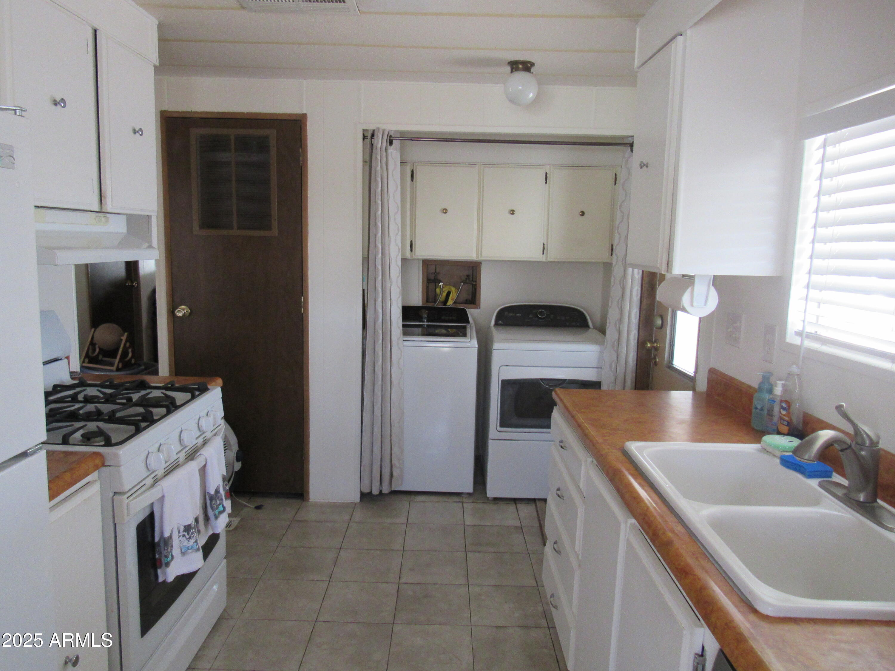 RINCON COUNTRY - Residential