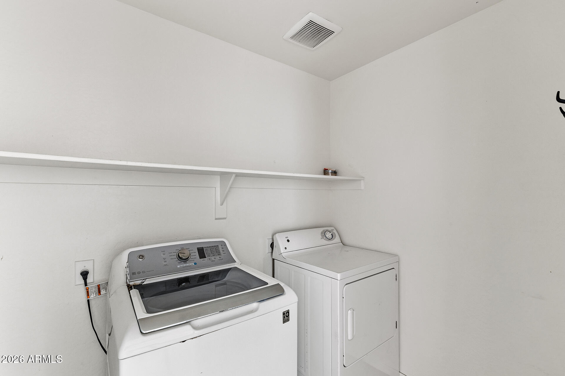 MAGMA RANCH II UNIT 2 - Residential