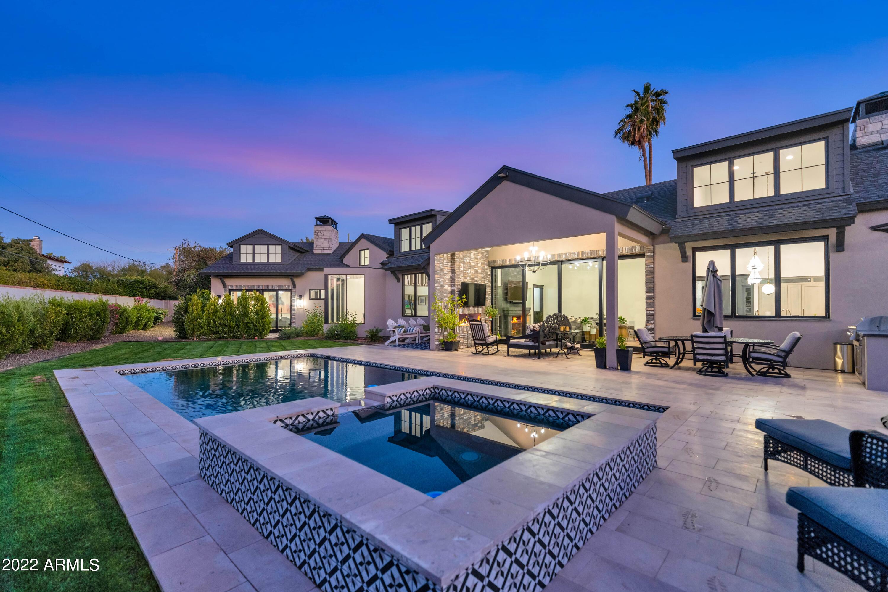 CASA LINDA 2 - Residential