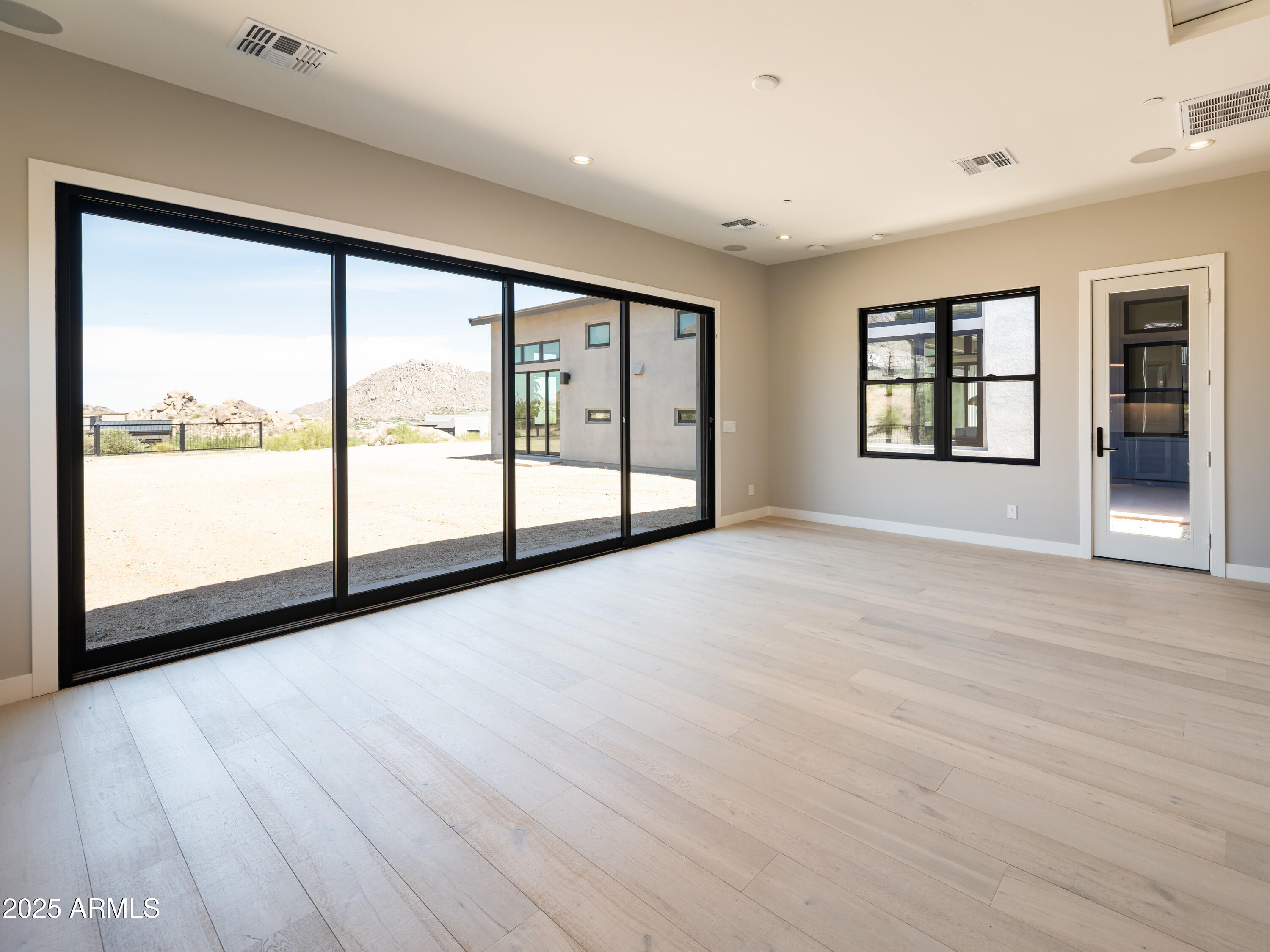 SERENO CANYON - Residential