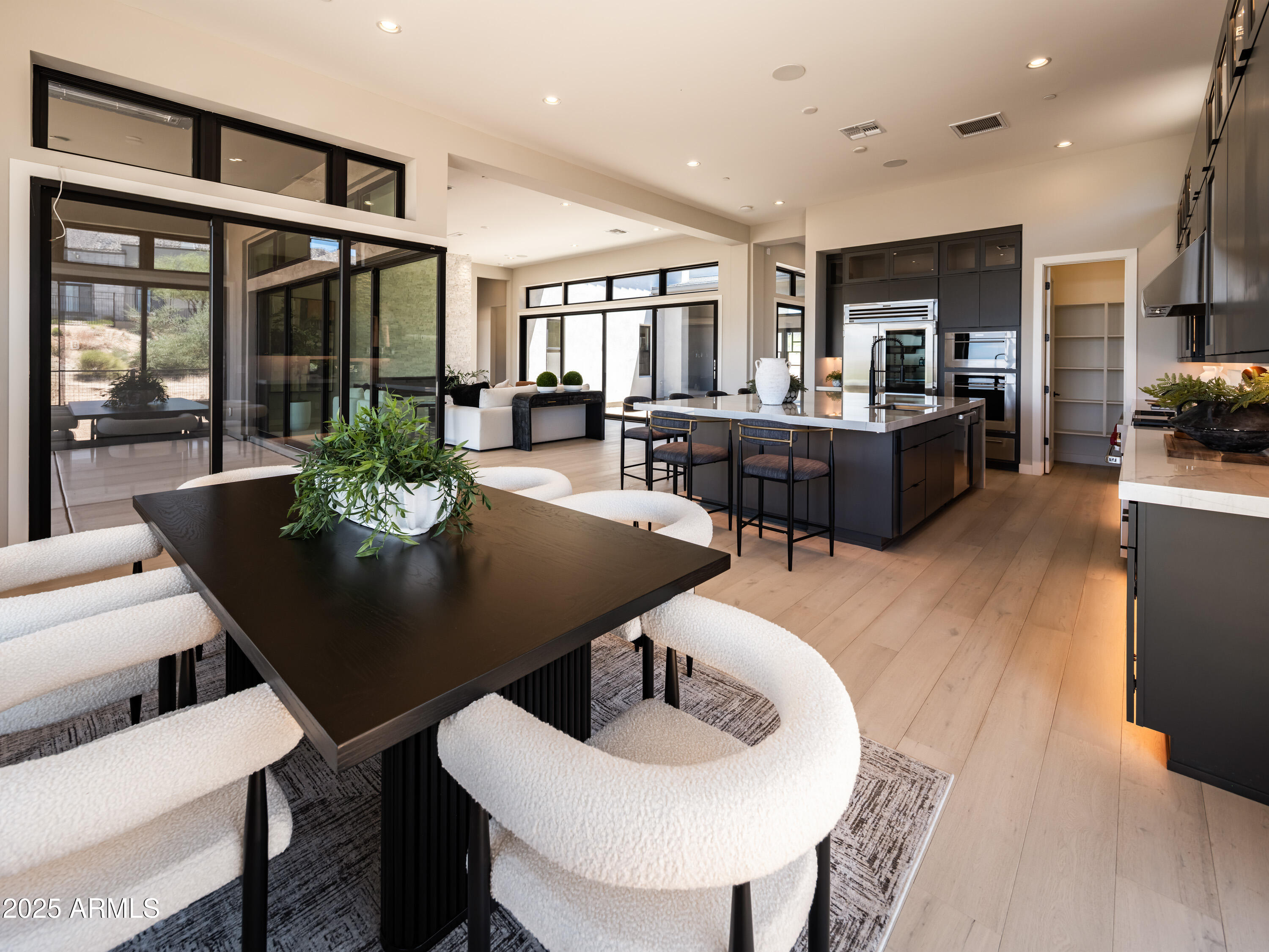 SERENO CANYON - Residential