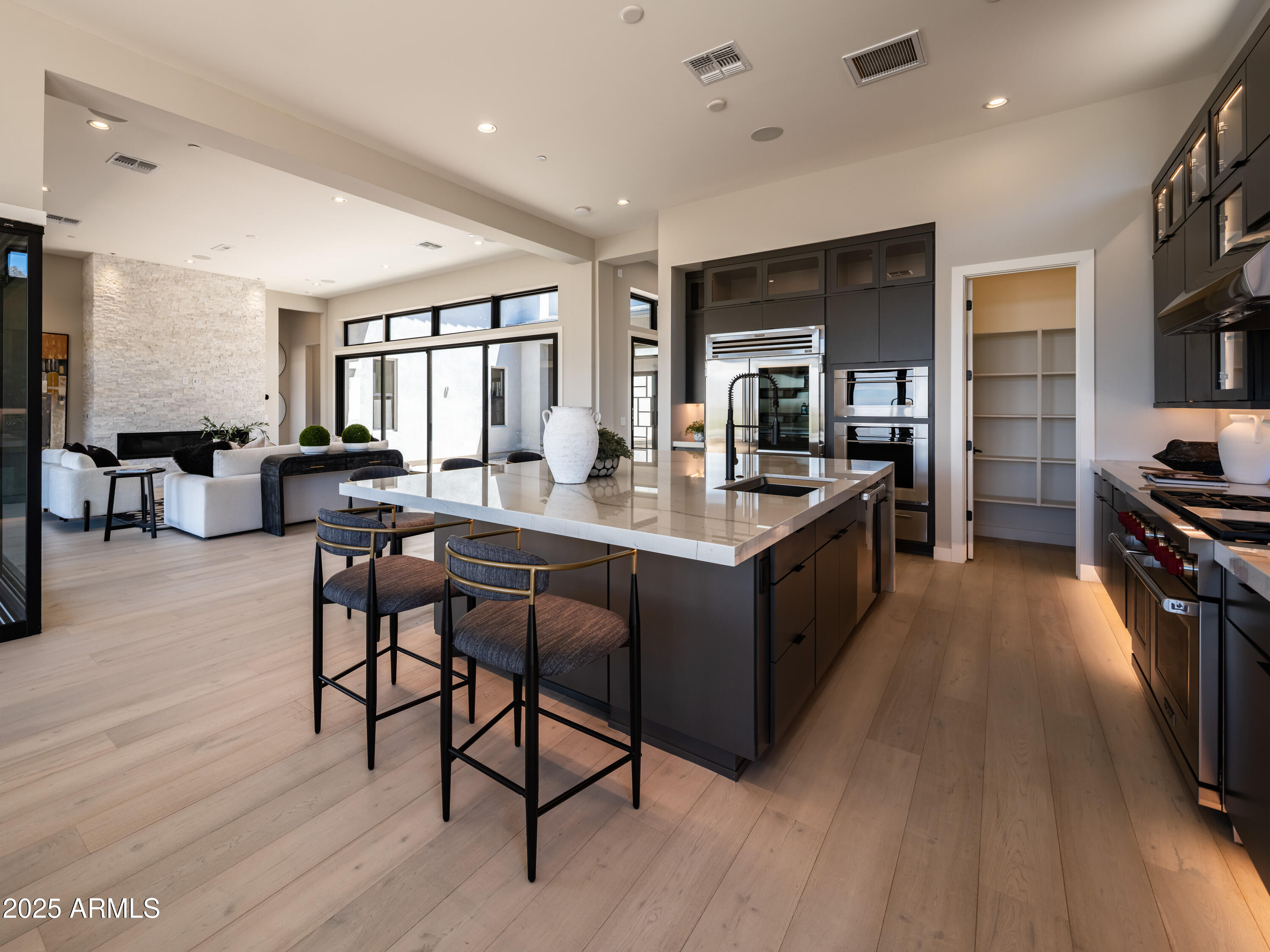SERENO CANYON - Residential