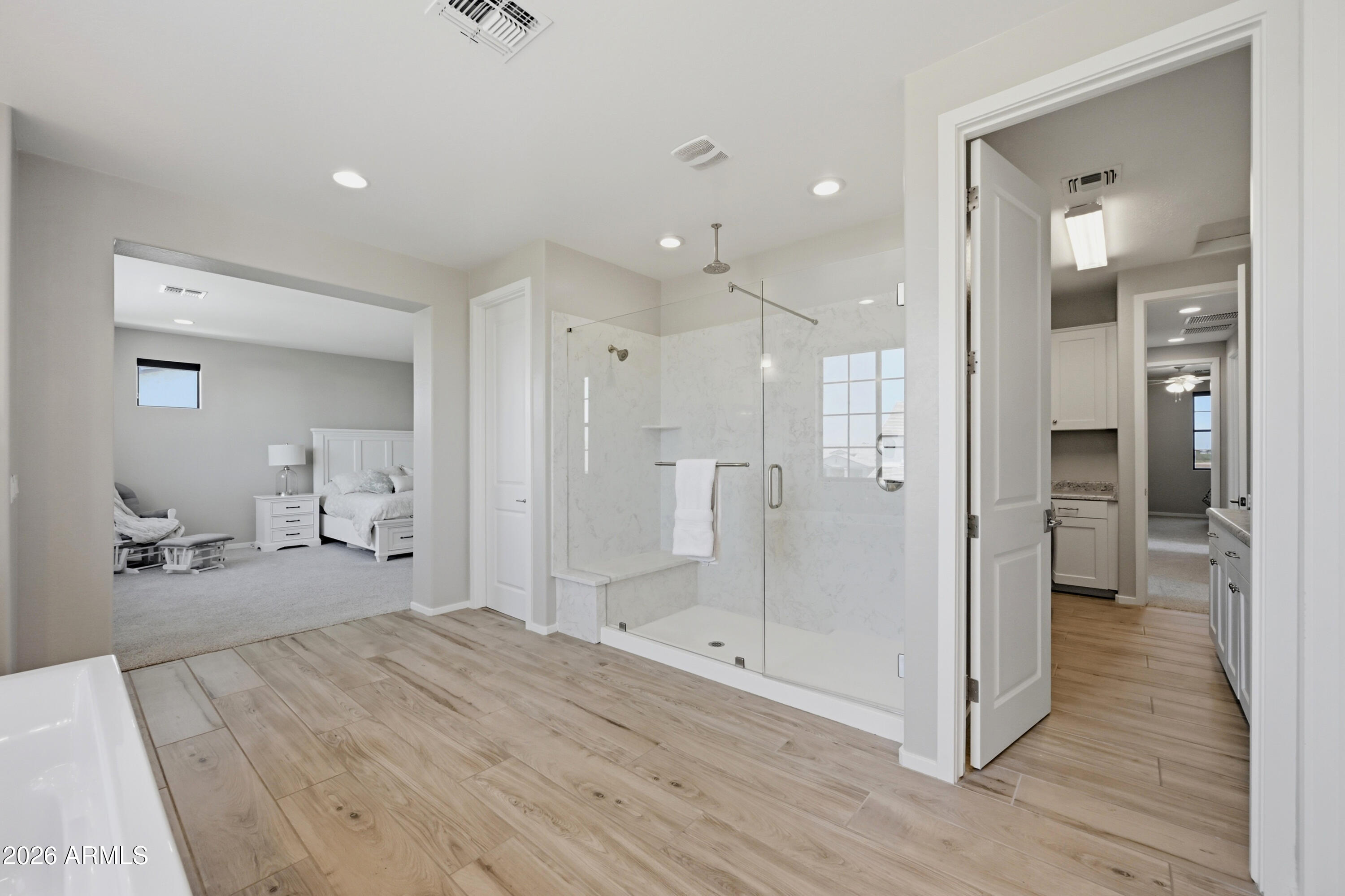STRATFORD - Residential