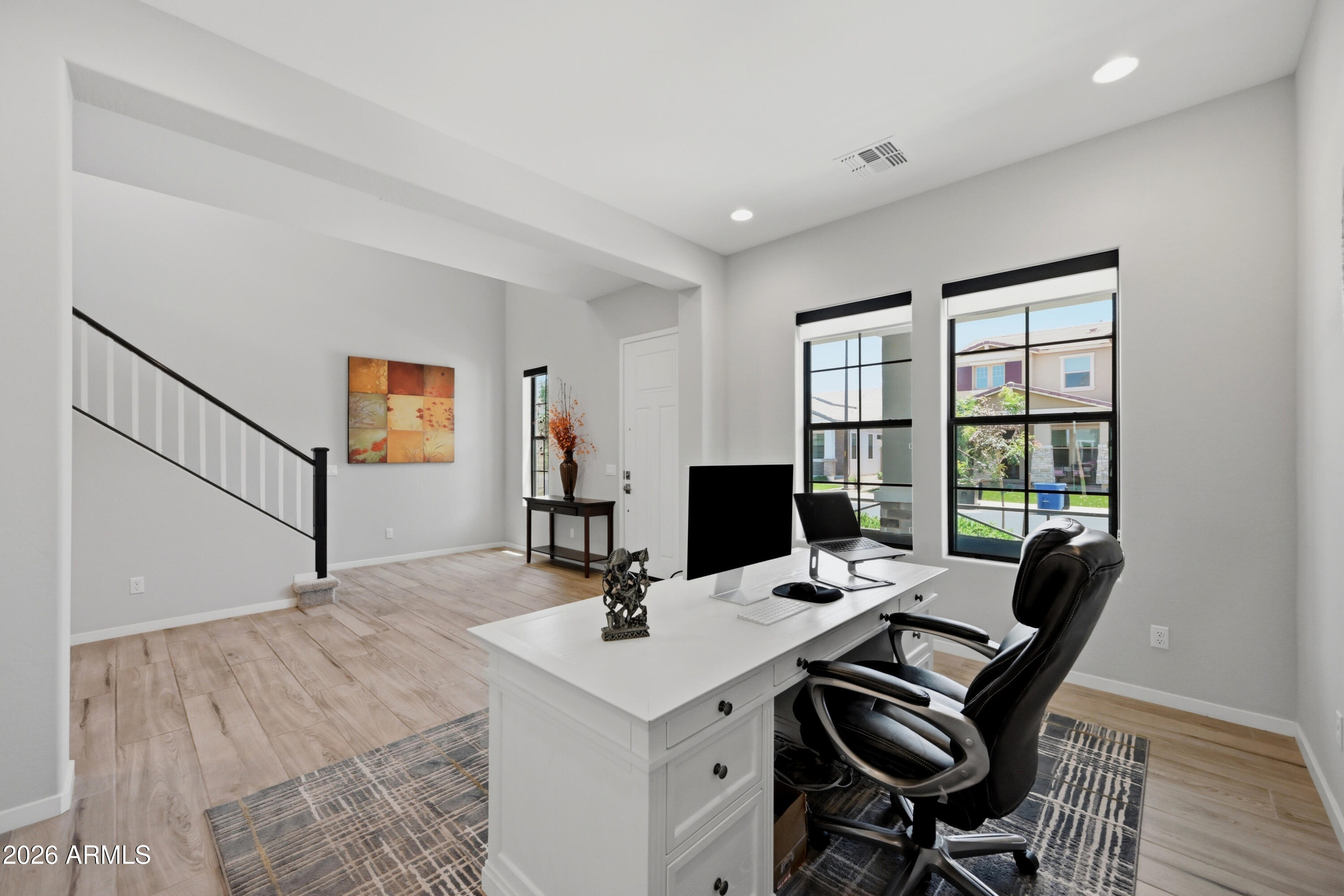 STRATFORD - Residential