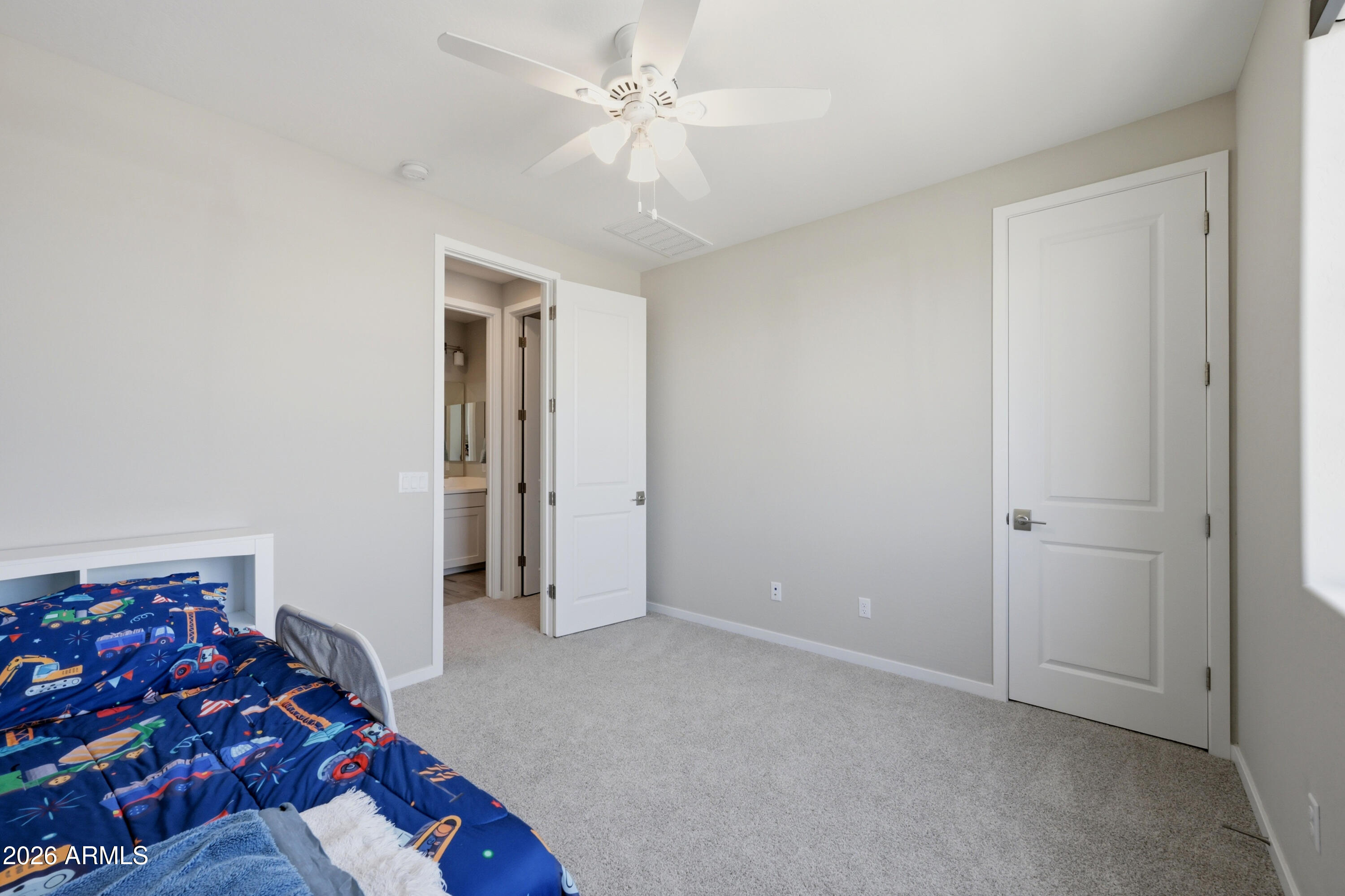 STRATFORD - Residential