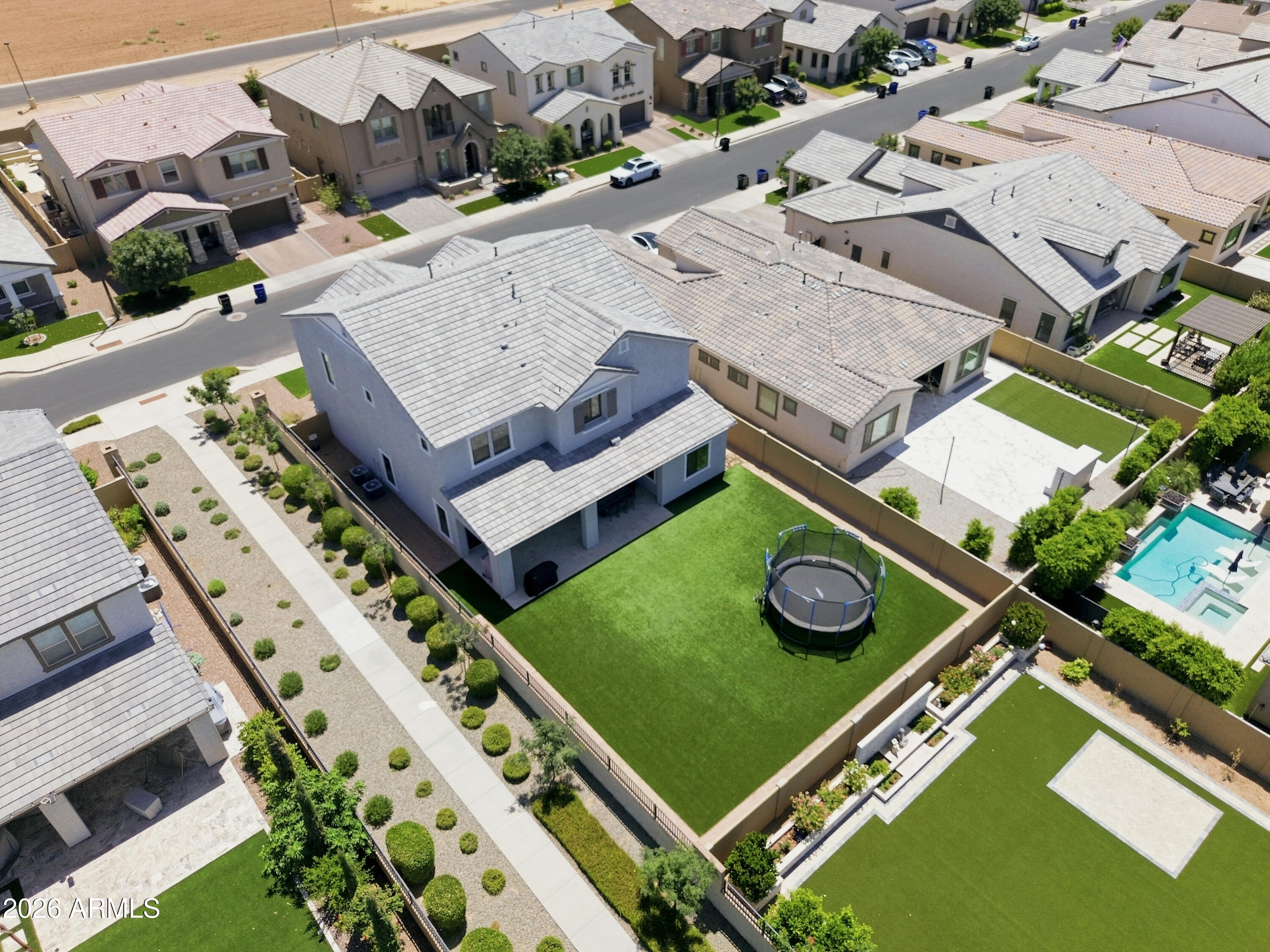STRATFORD - Residential