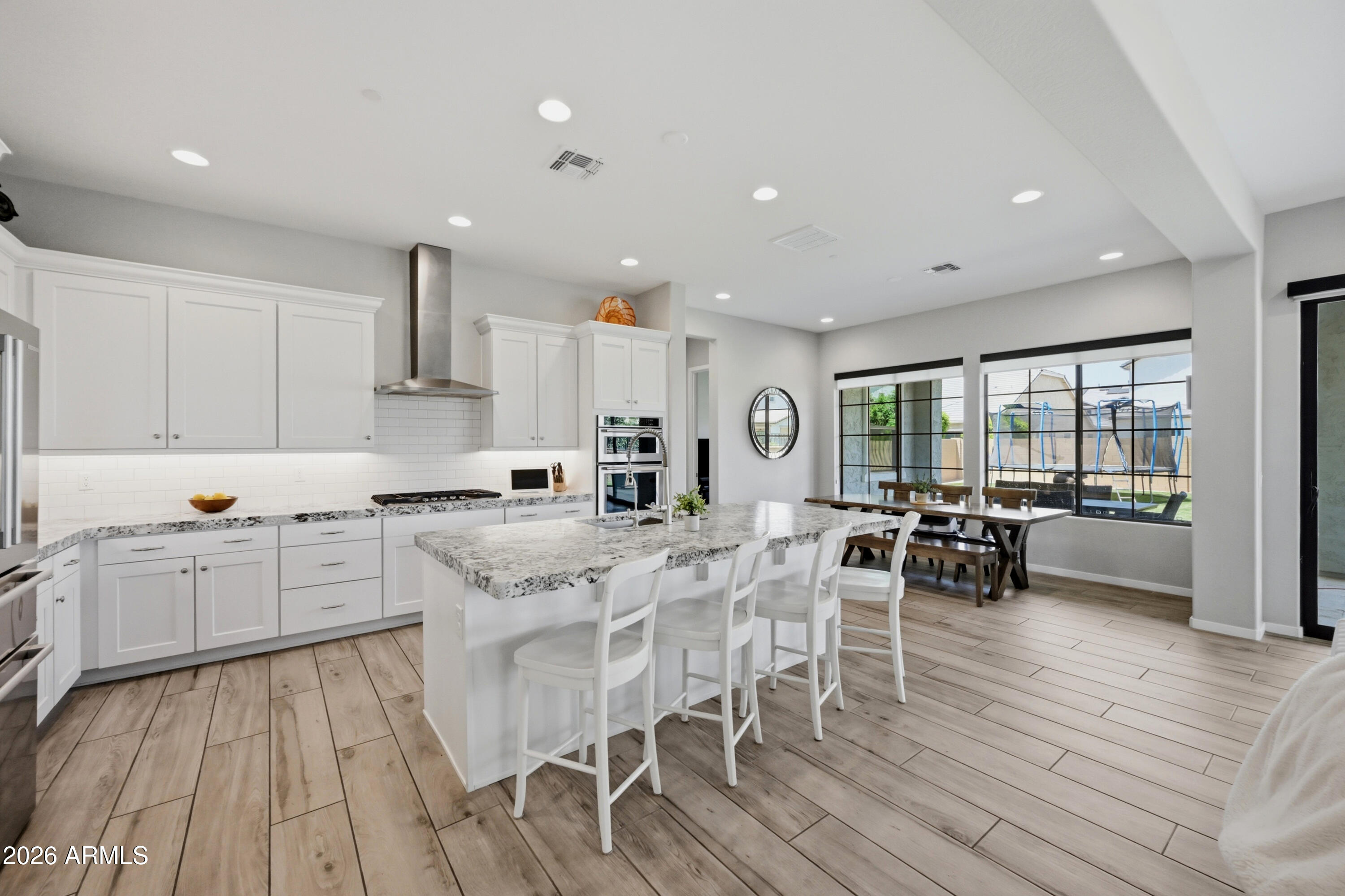 STRATFORD - Residential