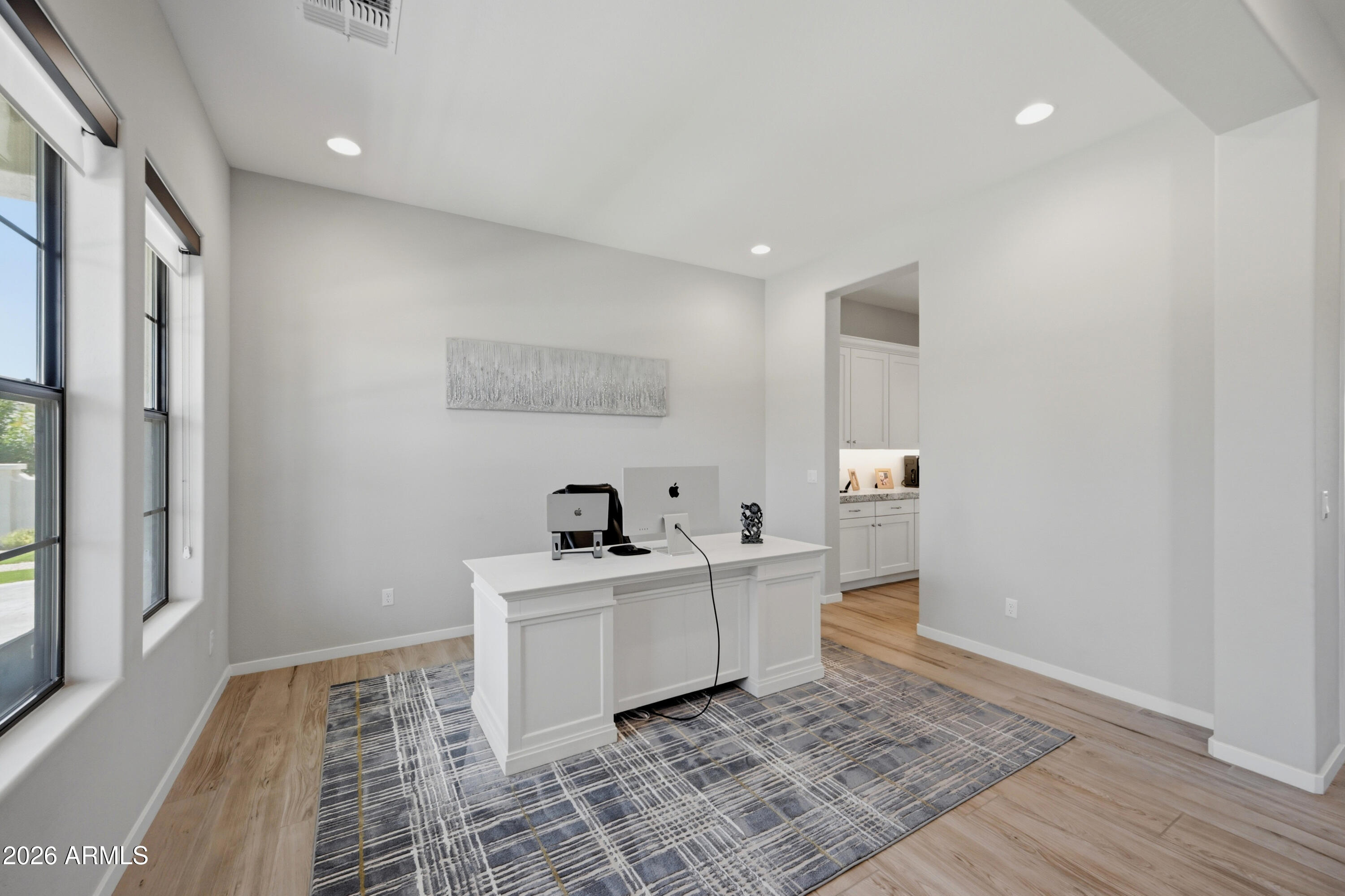 STRATFORD - Residential