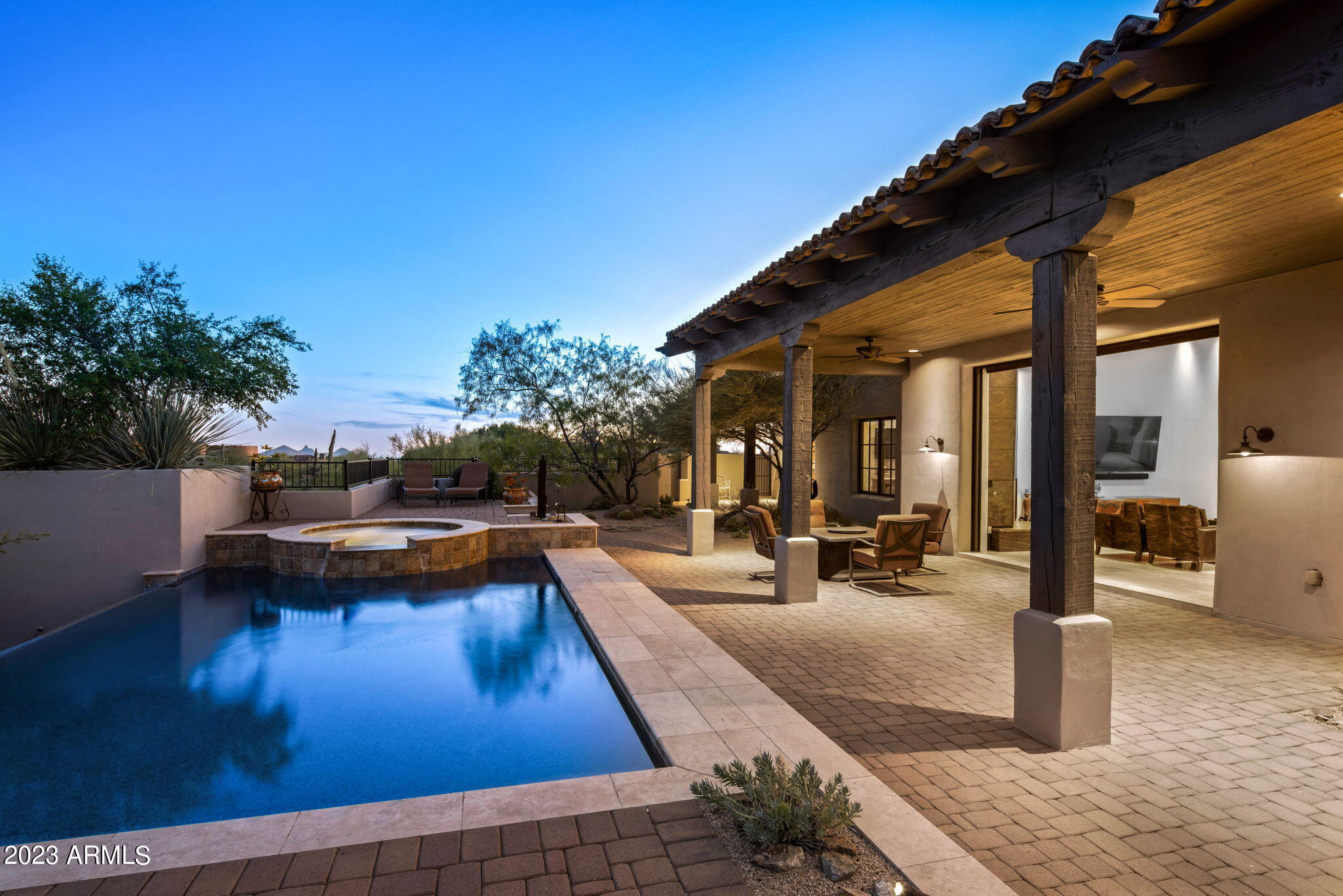 Mirabel Club - Residential