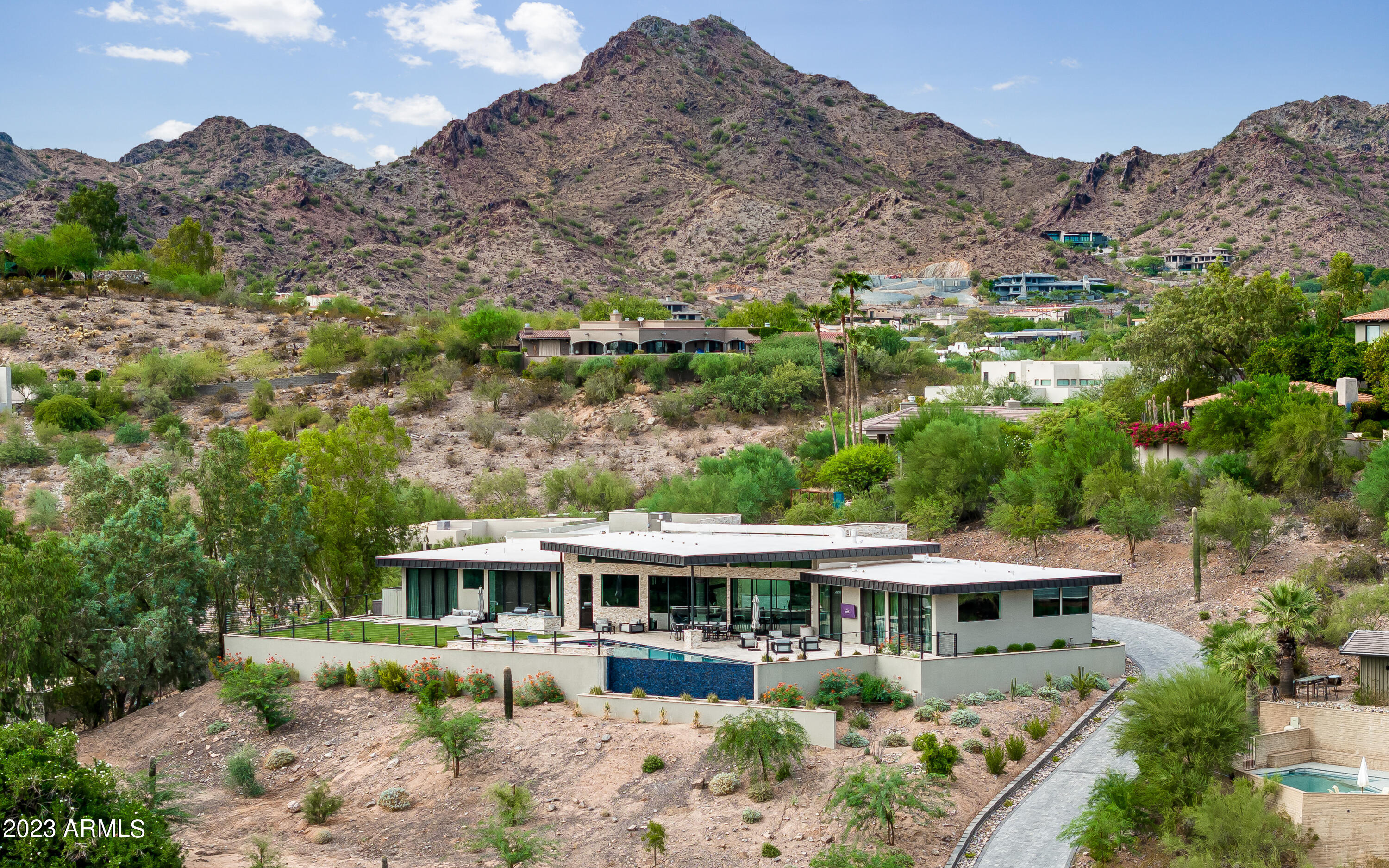 CAMELBACK FOOTHILLS 2 - Residential