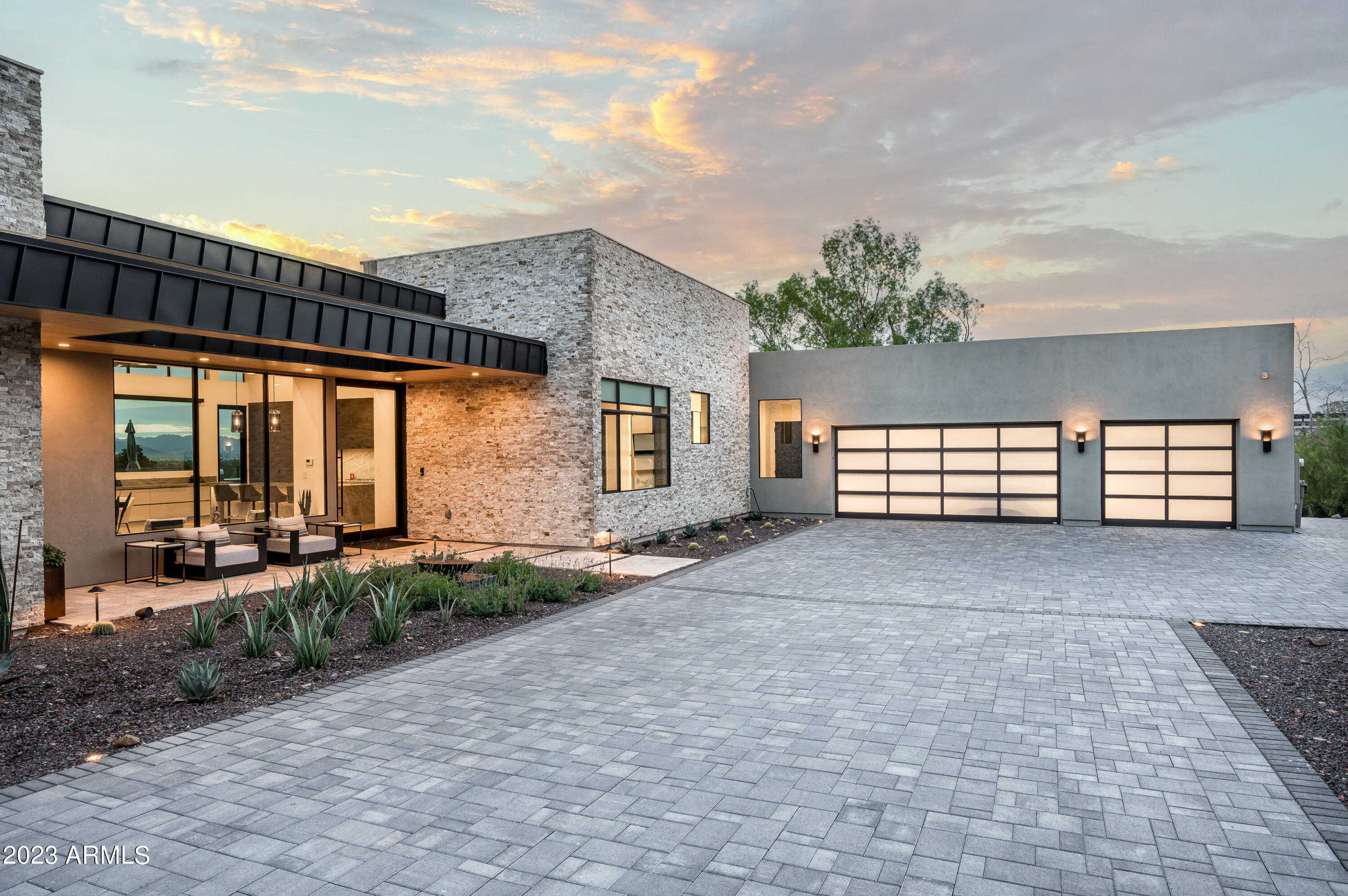 CAMELBACK FOOTHILLS 2 - Residential
