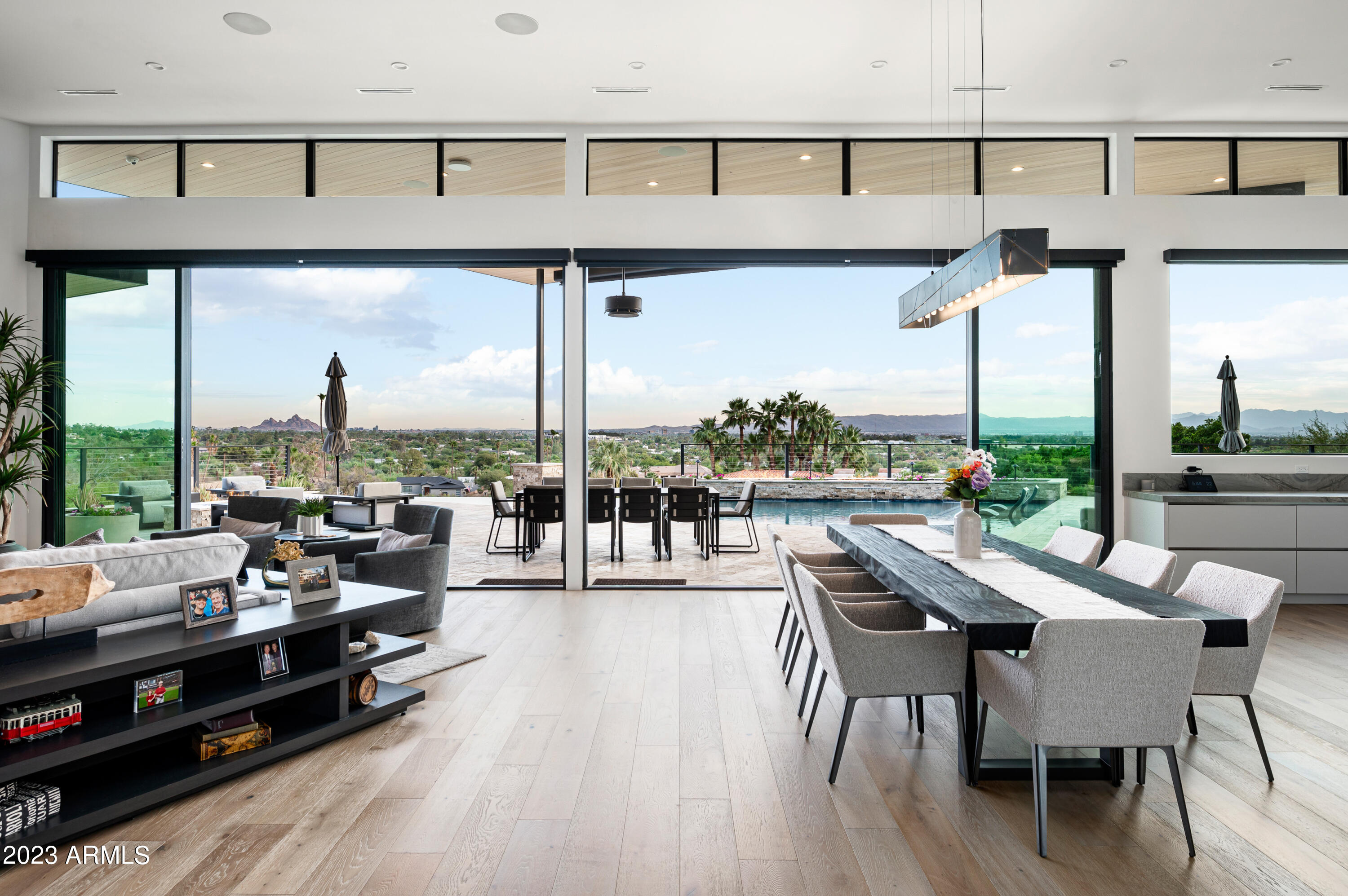 CAMELBACK FOOTHILLS 2 - Residential