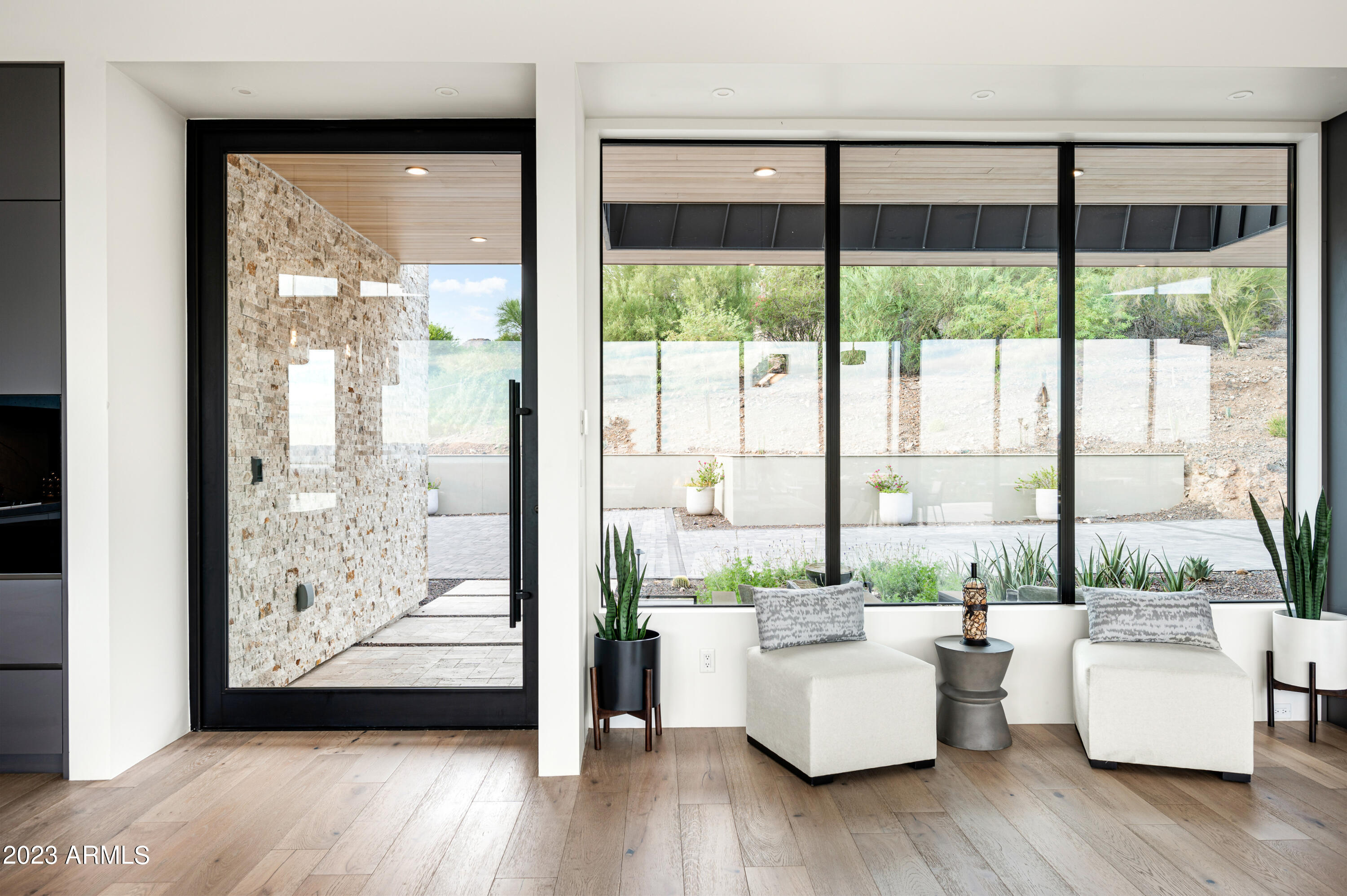 CAMELBACK FOOTHILLS 2 - Residential