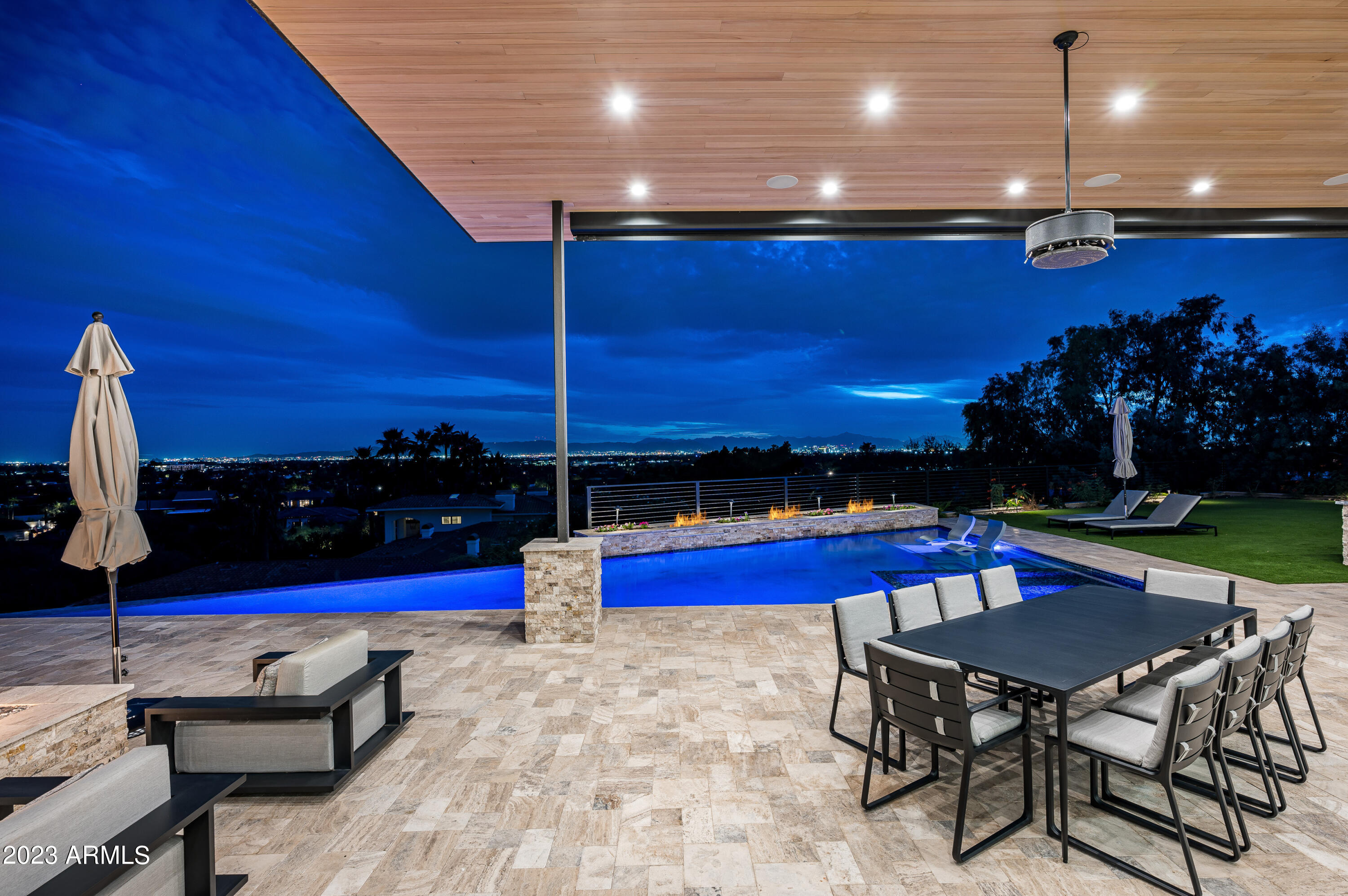 CAMELBACK FOOTHILLS 2 - Residential