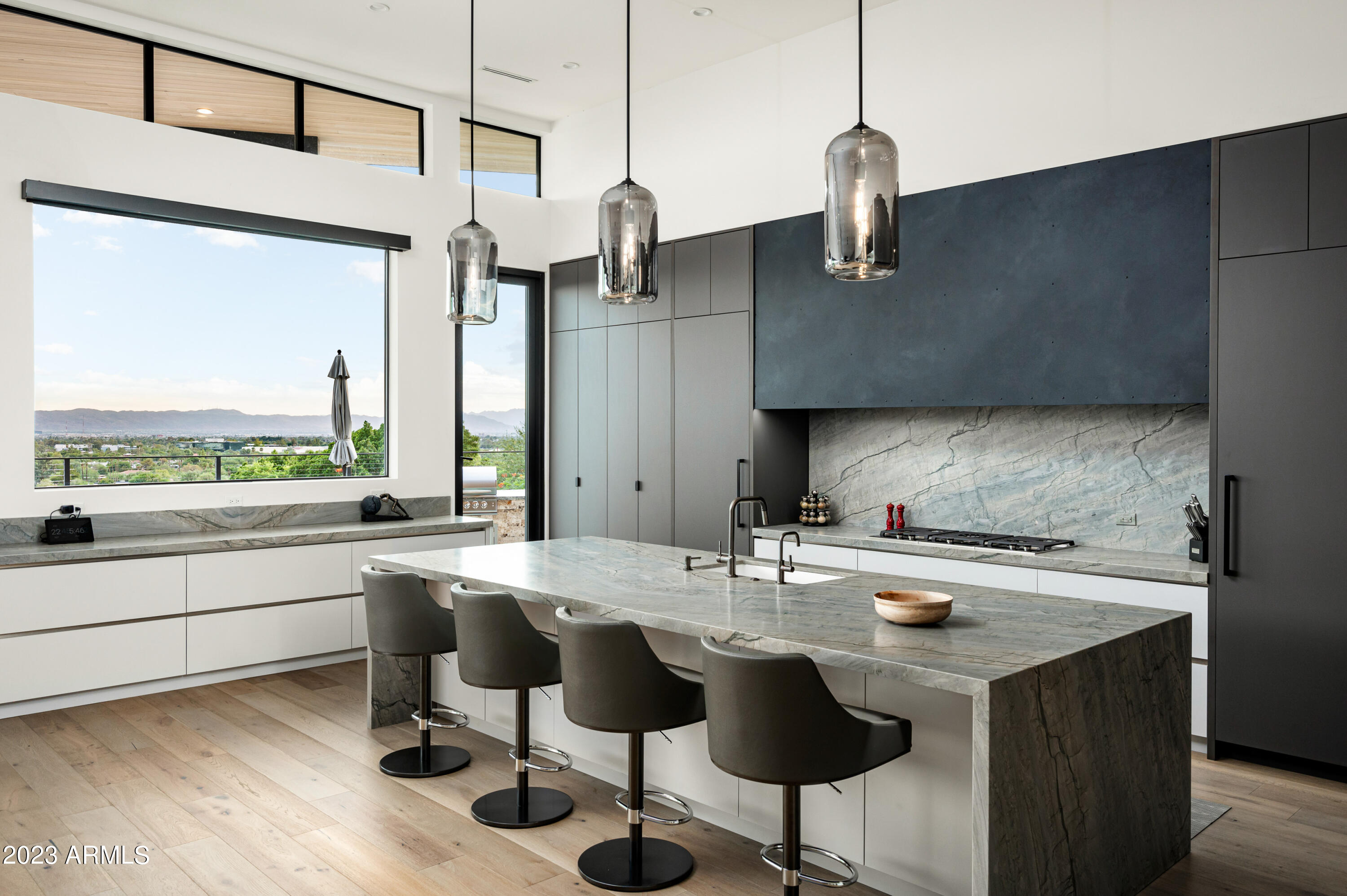 CAMELBACK FOOTHILLS 2 - Residential