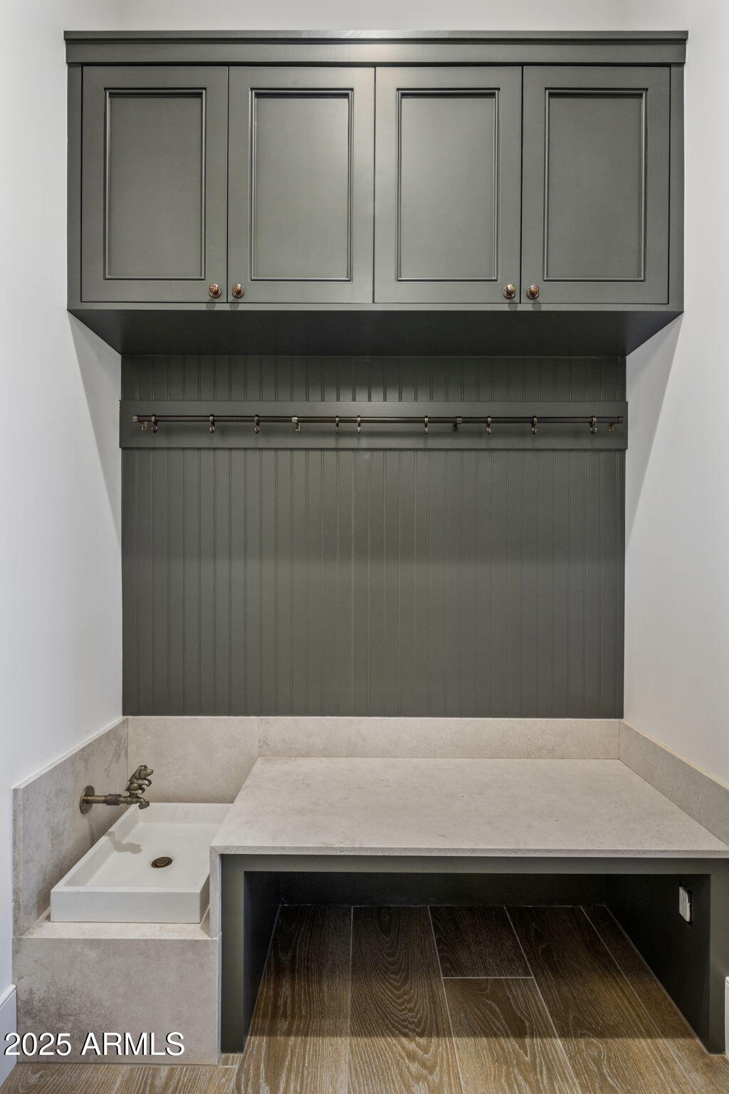GROVEMONT 3 - Residential