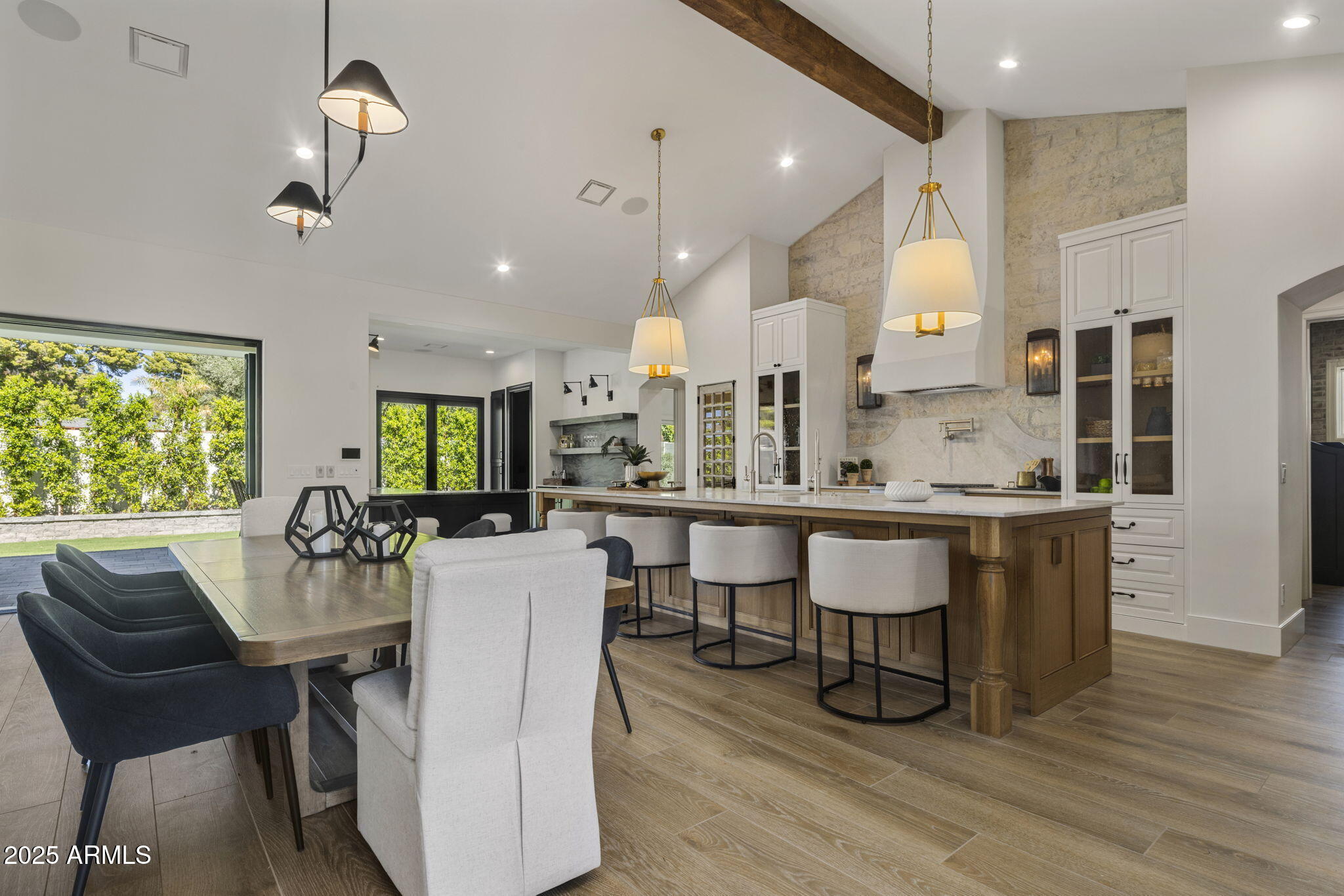 GROVEMONT 3 - Residential