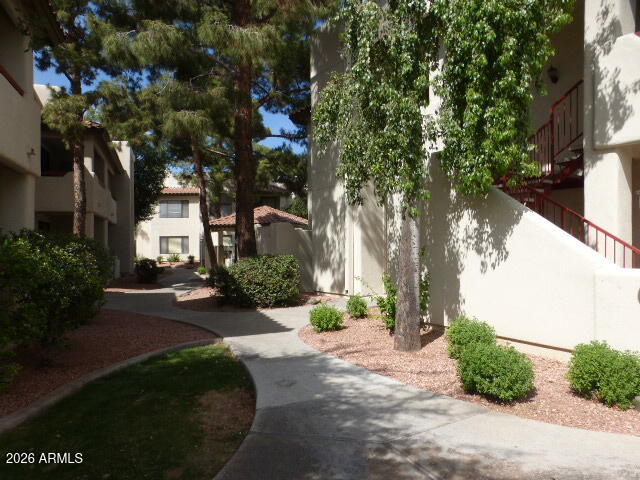 LAS BRISAS CONDOMINIUMS - Residential