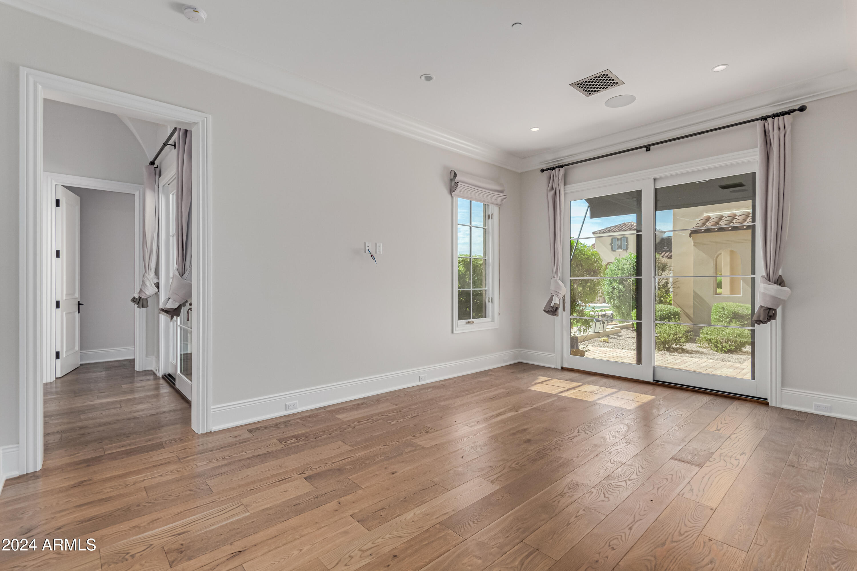 SILVERLEAF - Residential