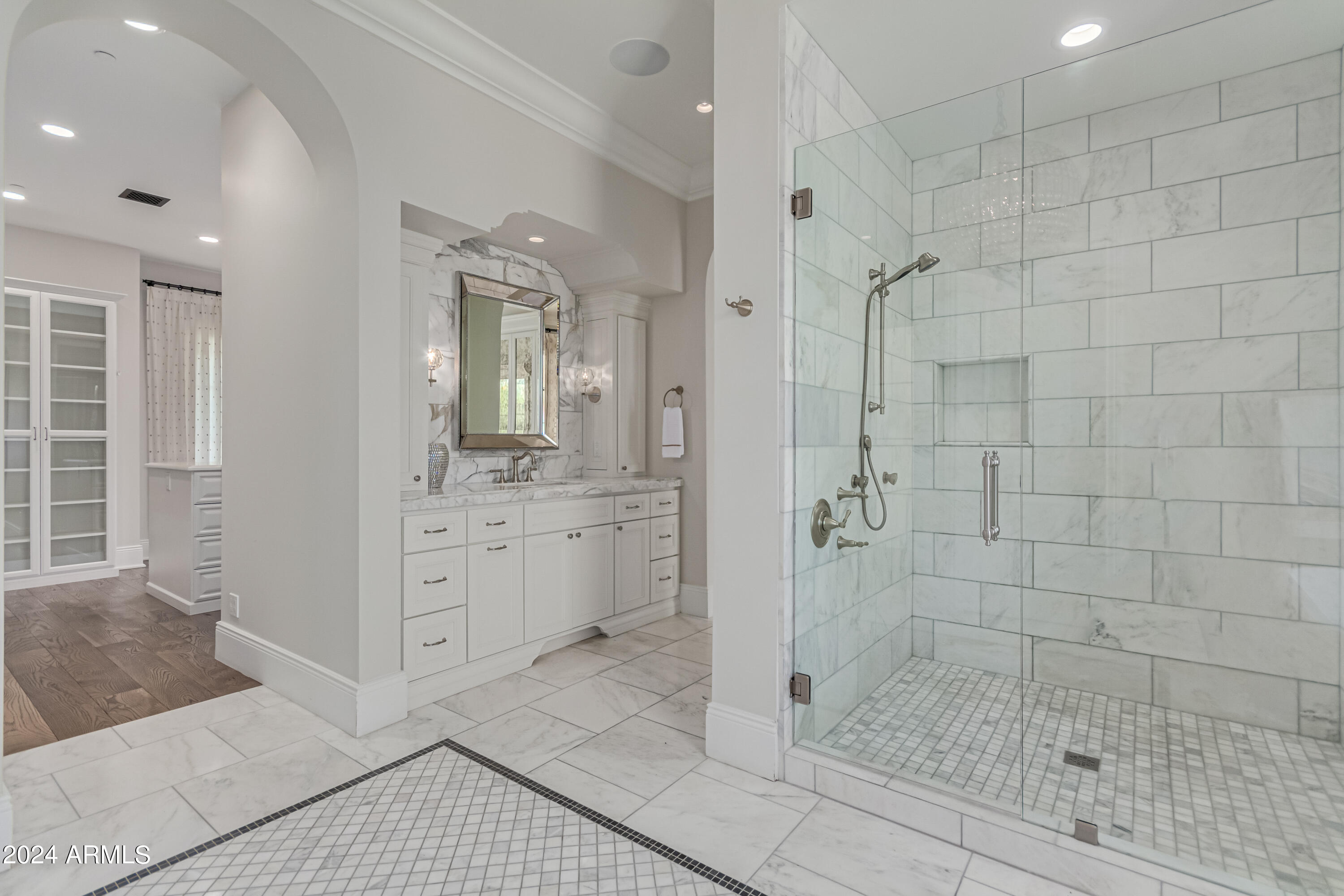 SILVERLEAF - Residential