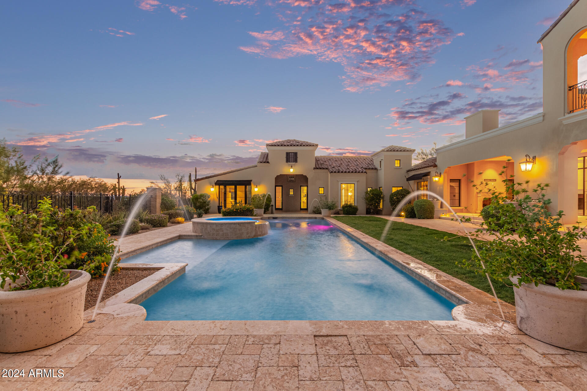 SILVERLEAF - Residential