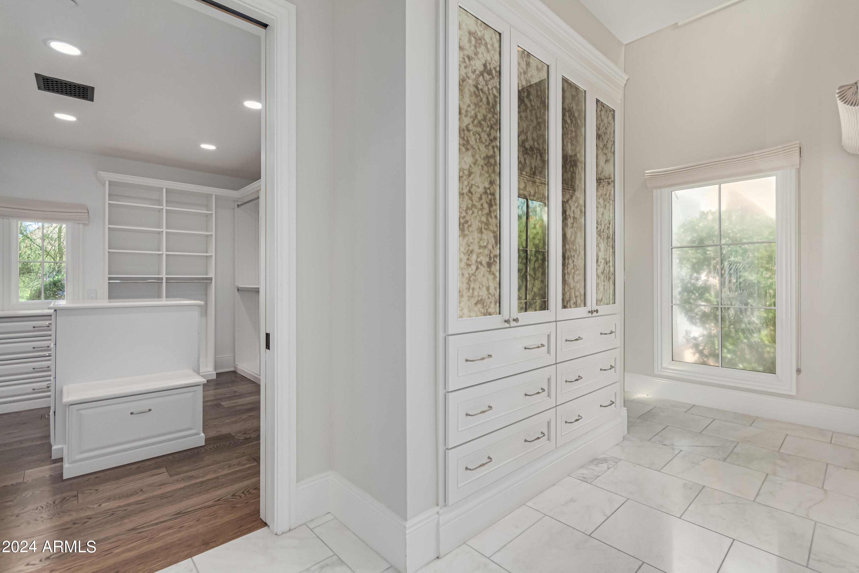 SILVERLEAF - Residential
