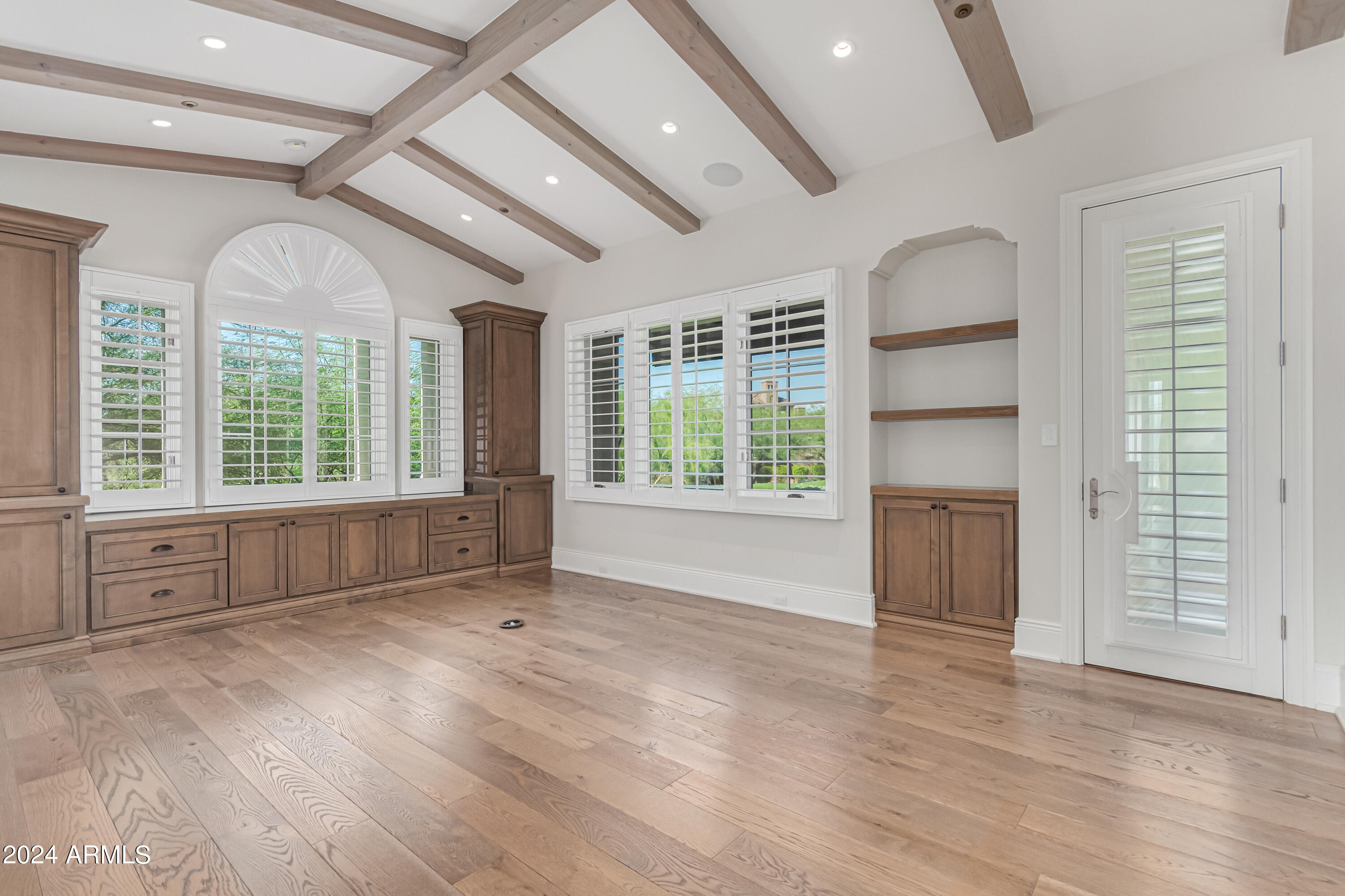 SILVERLEAF - Residential