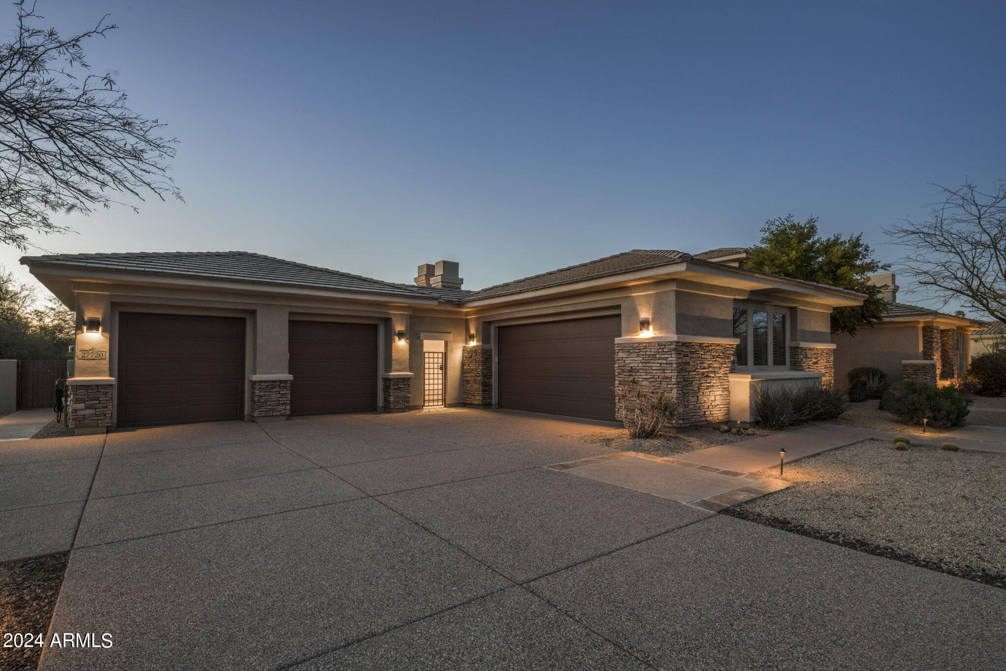 SAGUARO ESTATES - Residential