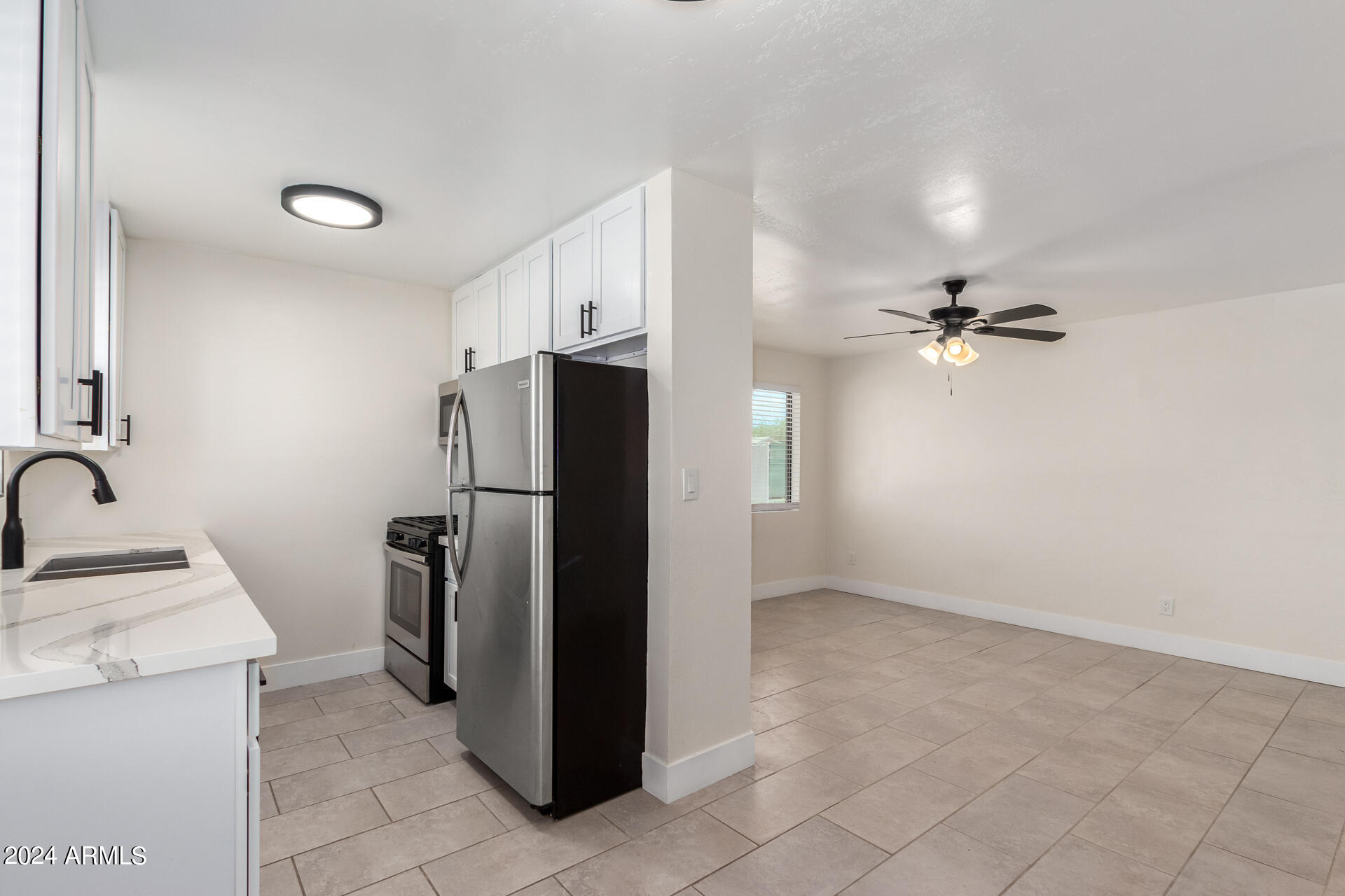 WESTERN VILLA - Residential Income