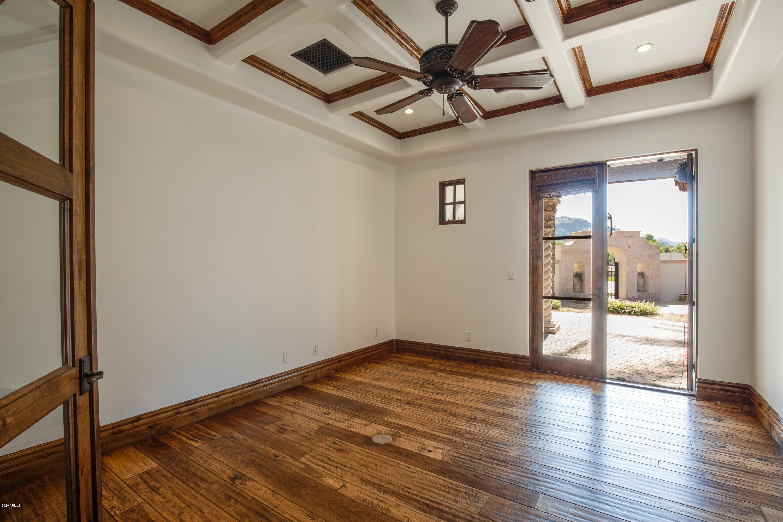 MOCKINGBIRD LANE ESTATES - Residential