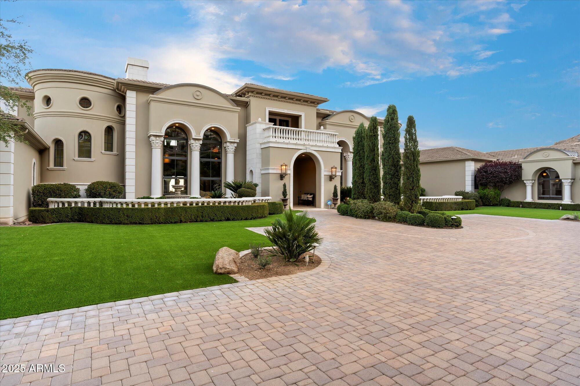 Rolling Hills - Residential