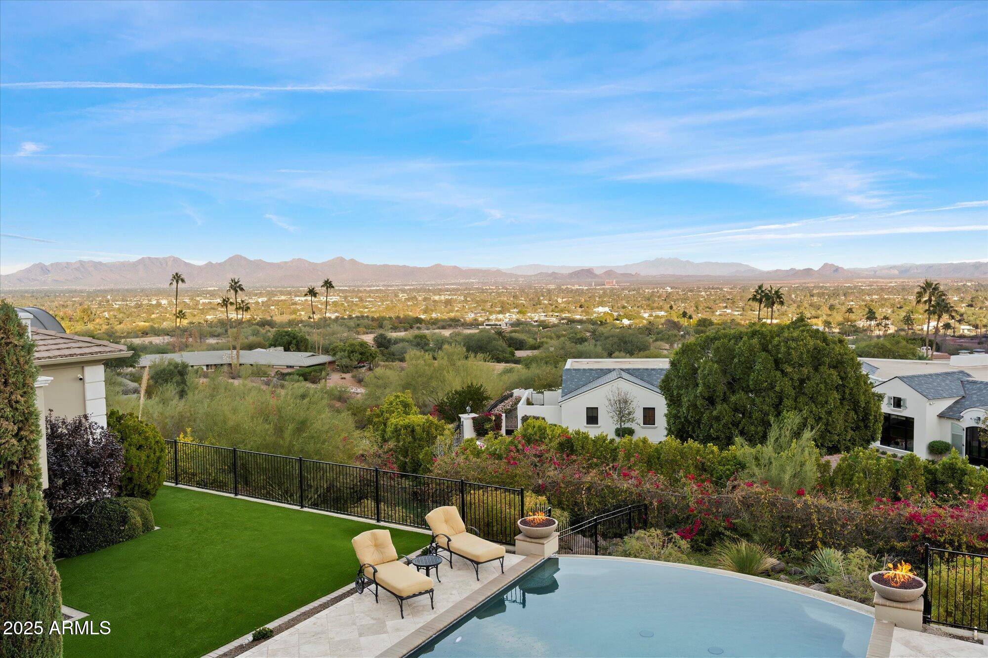 Rolling Hills - Residential