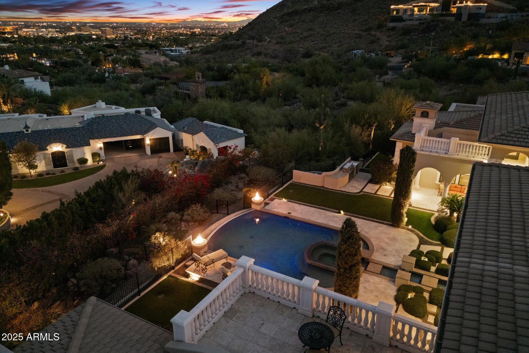 Rolling Hills - Residential
