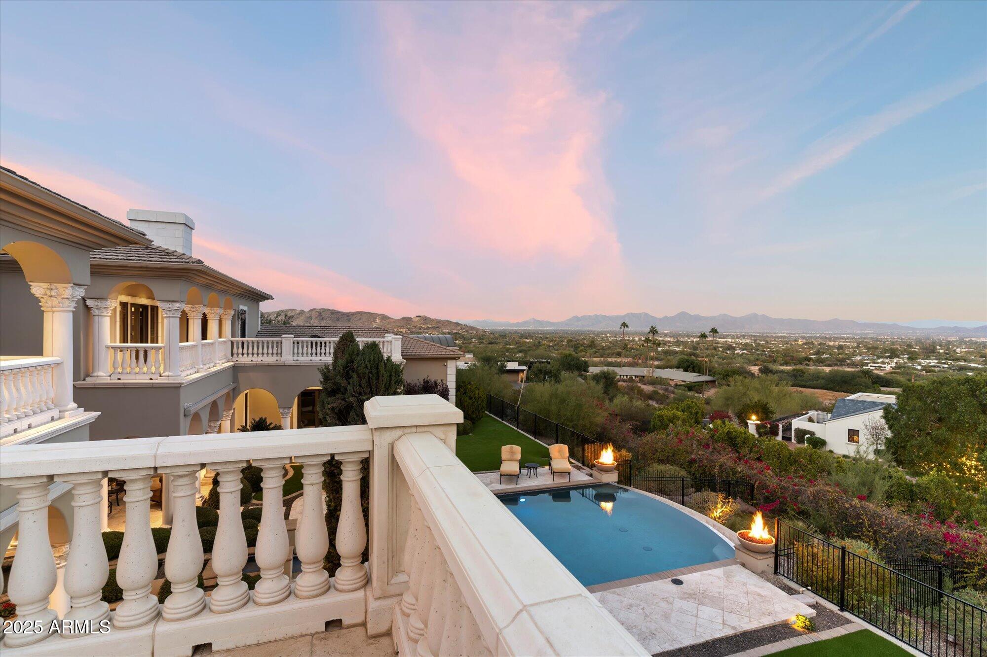 Rolling Hills - Residential