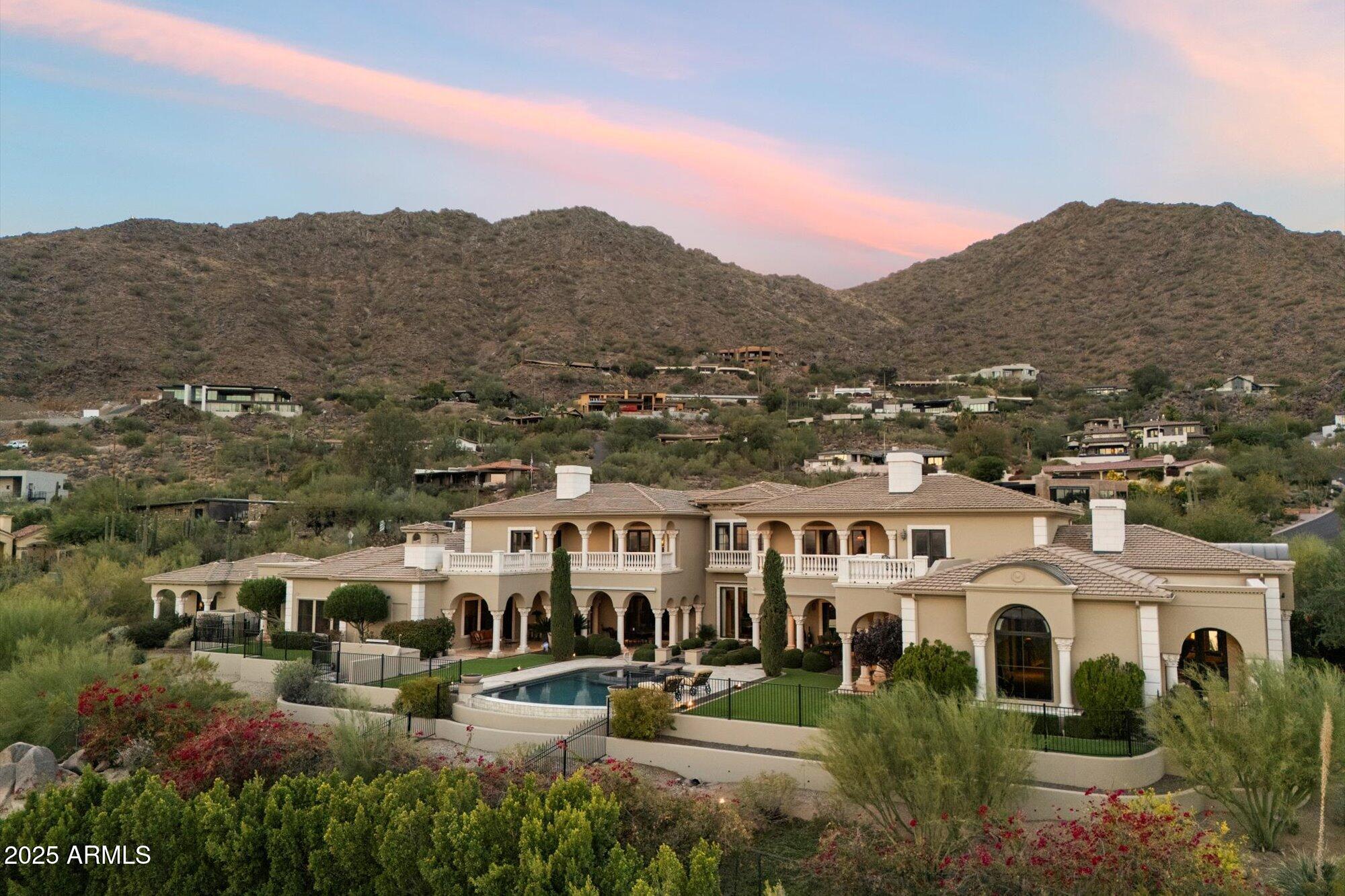 Rolling Hills - Residential