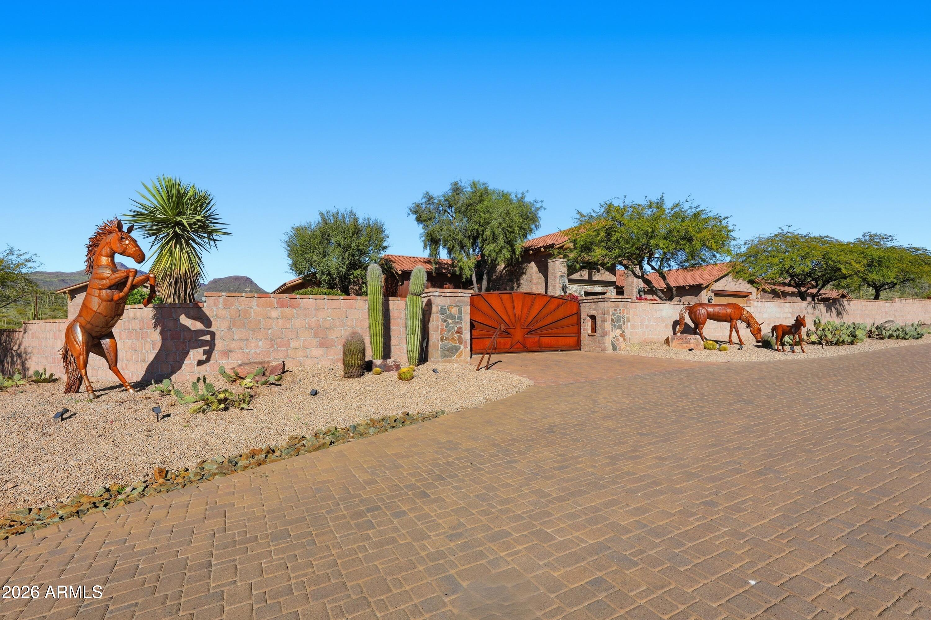 No HOA - Residential