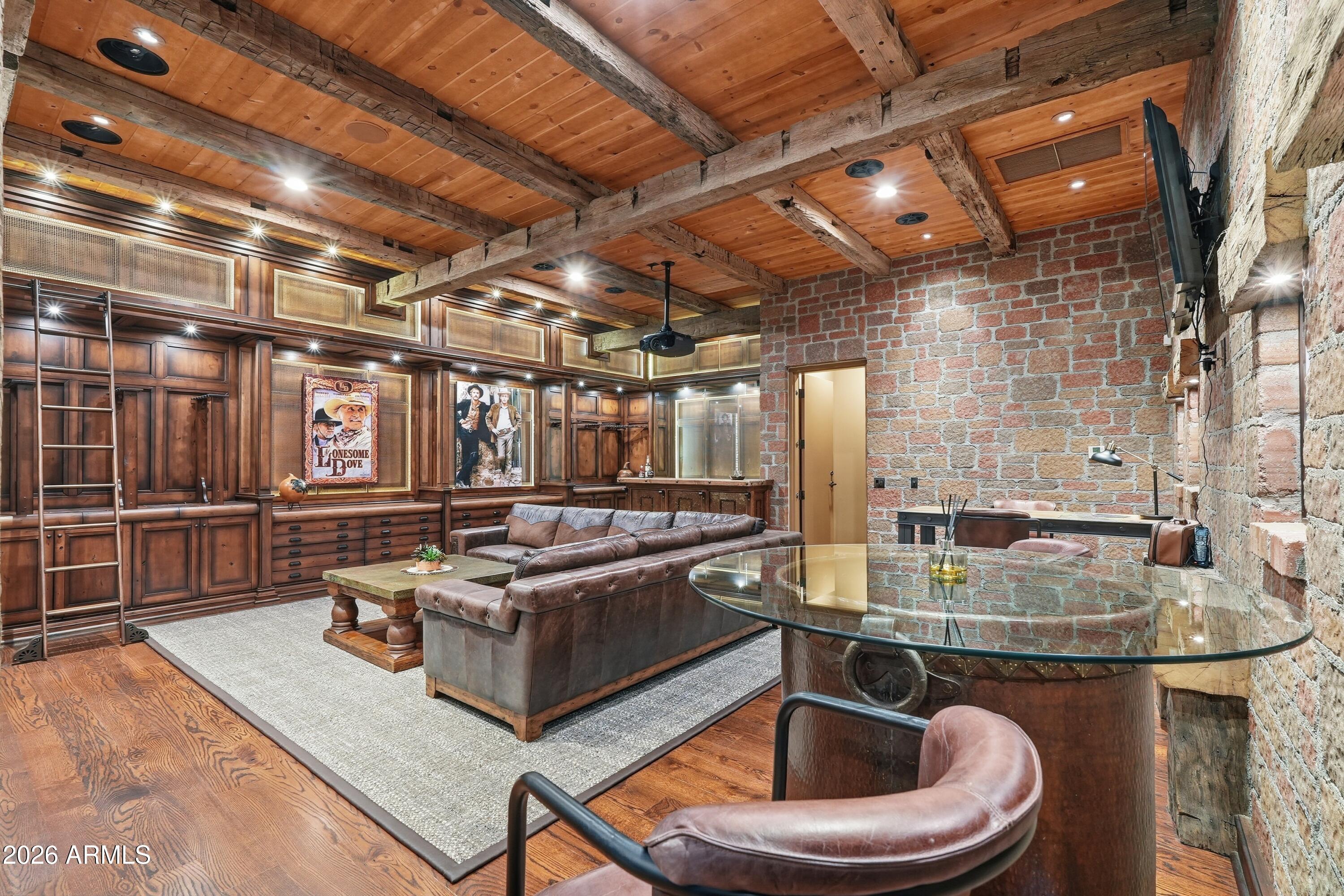 No HOA - Residential