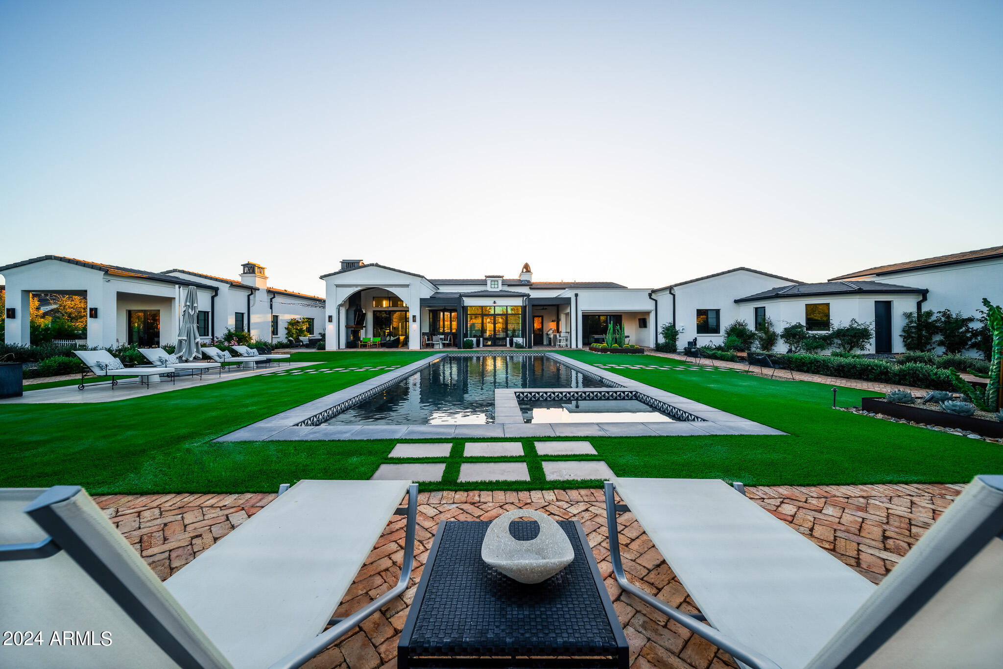 DOUBLETREE RANCHOS 2 - Residential