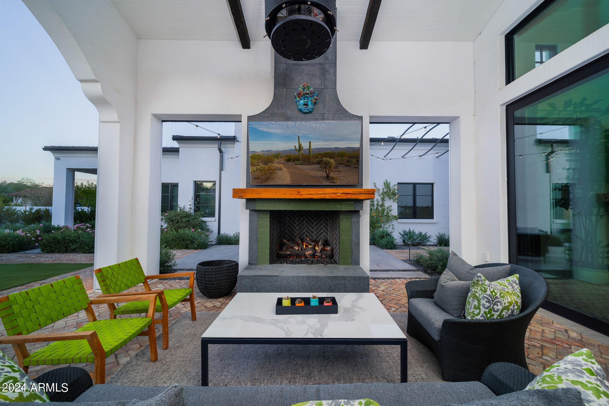 DOUBLETREE RANCHOS 2 - Residential