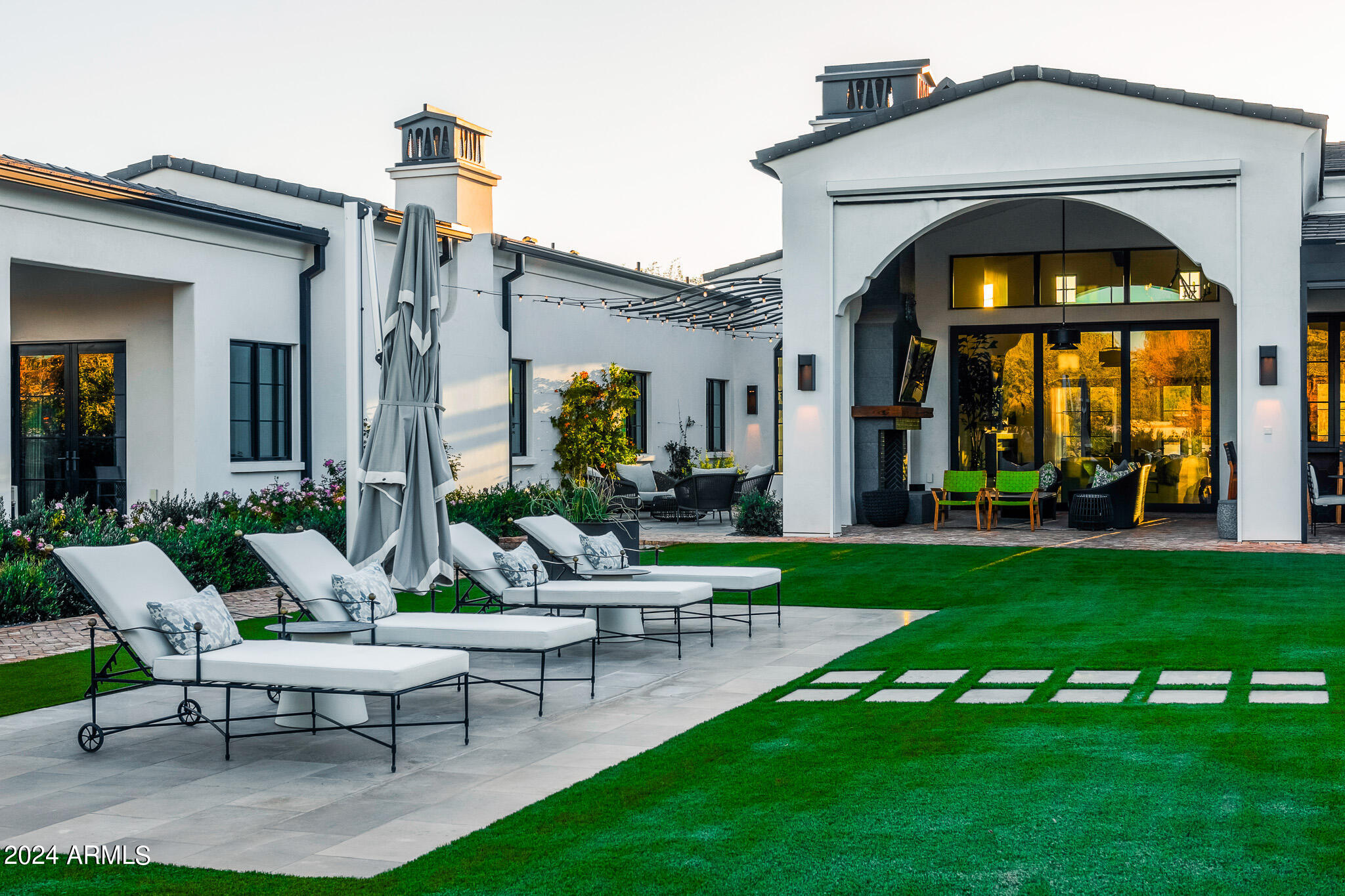 DOUBLETREE RANCHOS 2 - Residential