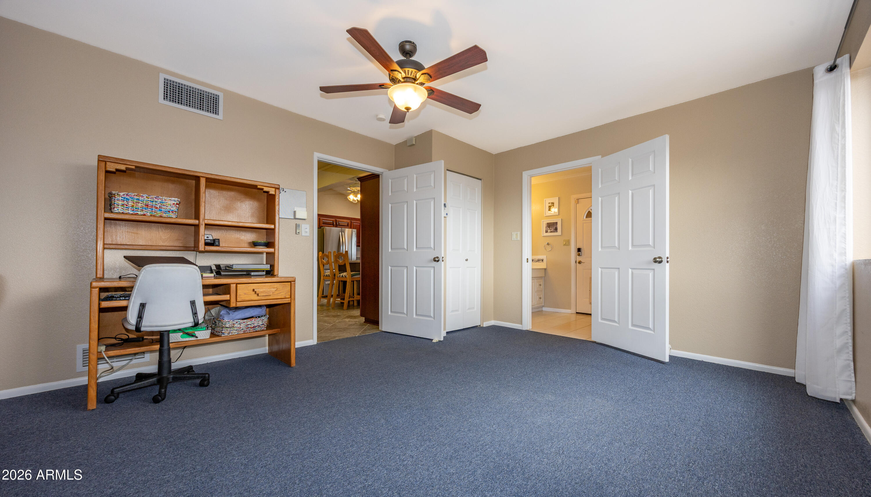 TOWN & COUNTRY ESTATES 6 - Residential