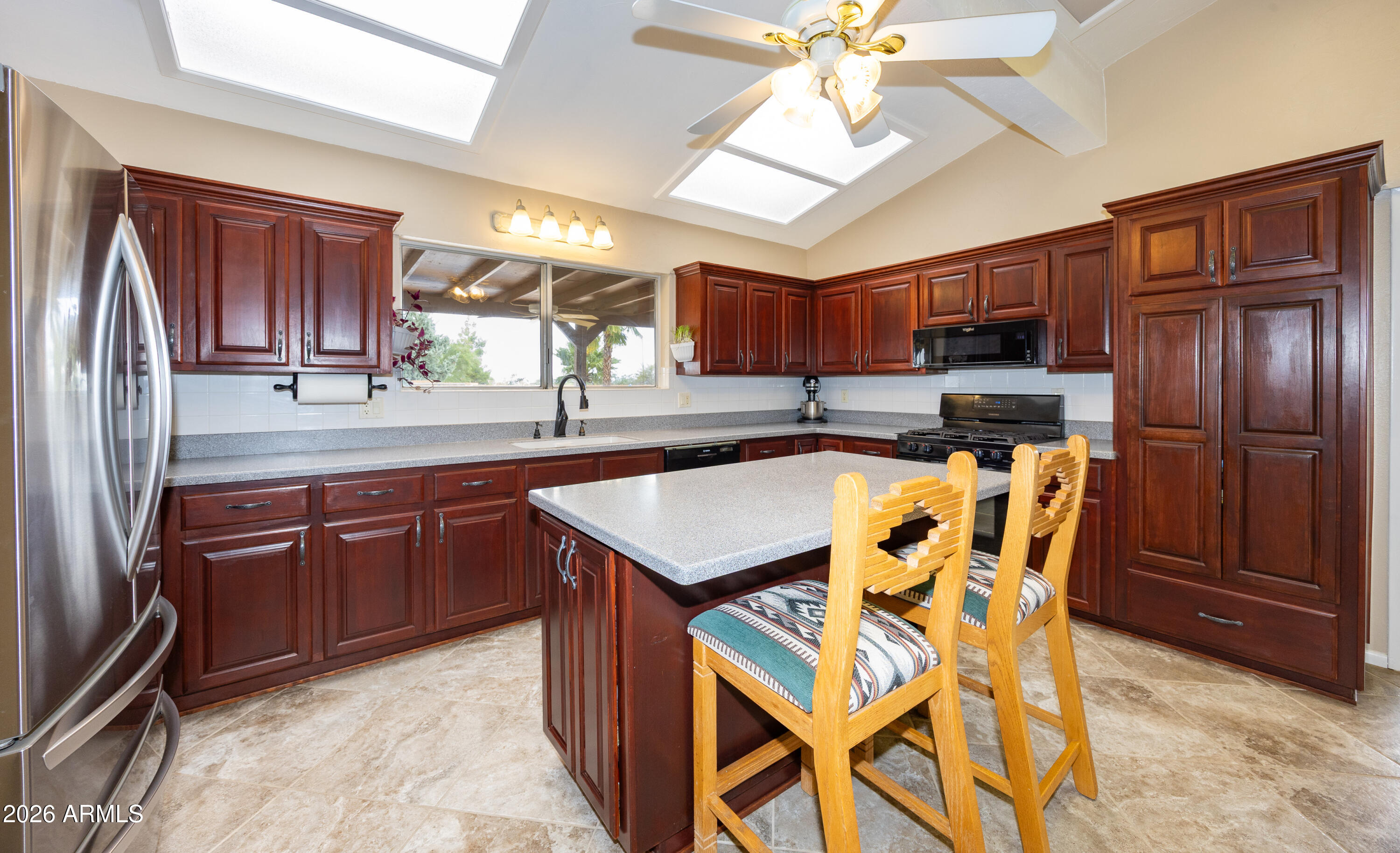 TOWN & COUNTRY ESTATES 6 - Residential