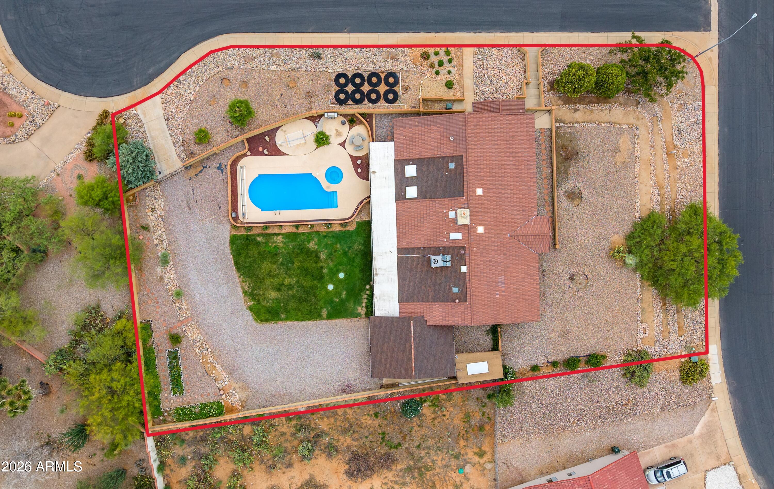 TOWN & COUNTRY ESTATES 6 - Residential