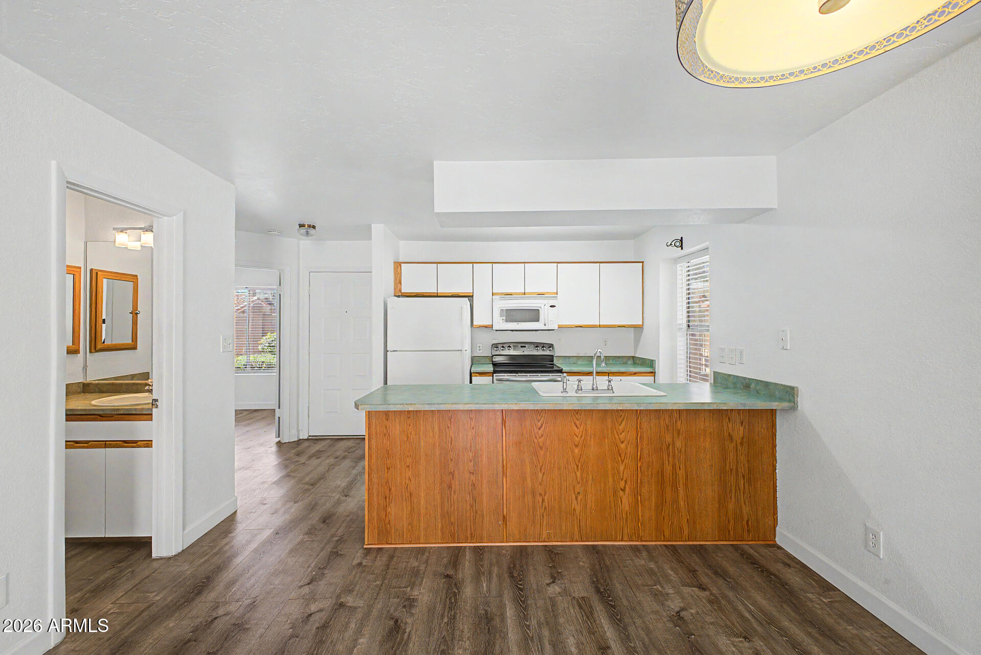 OLIVE SQUARE CONDOMINIUMS PHASE 1 - Residential