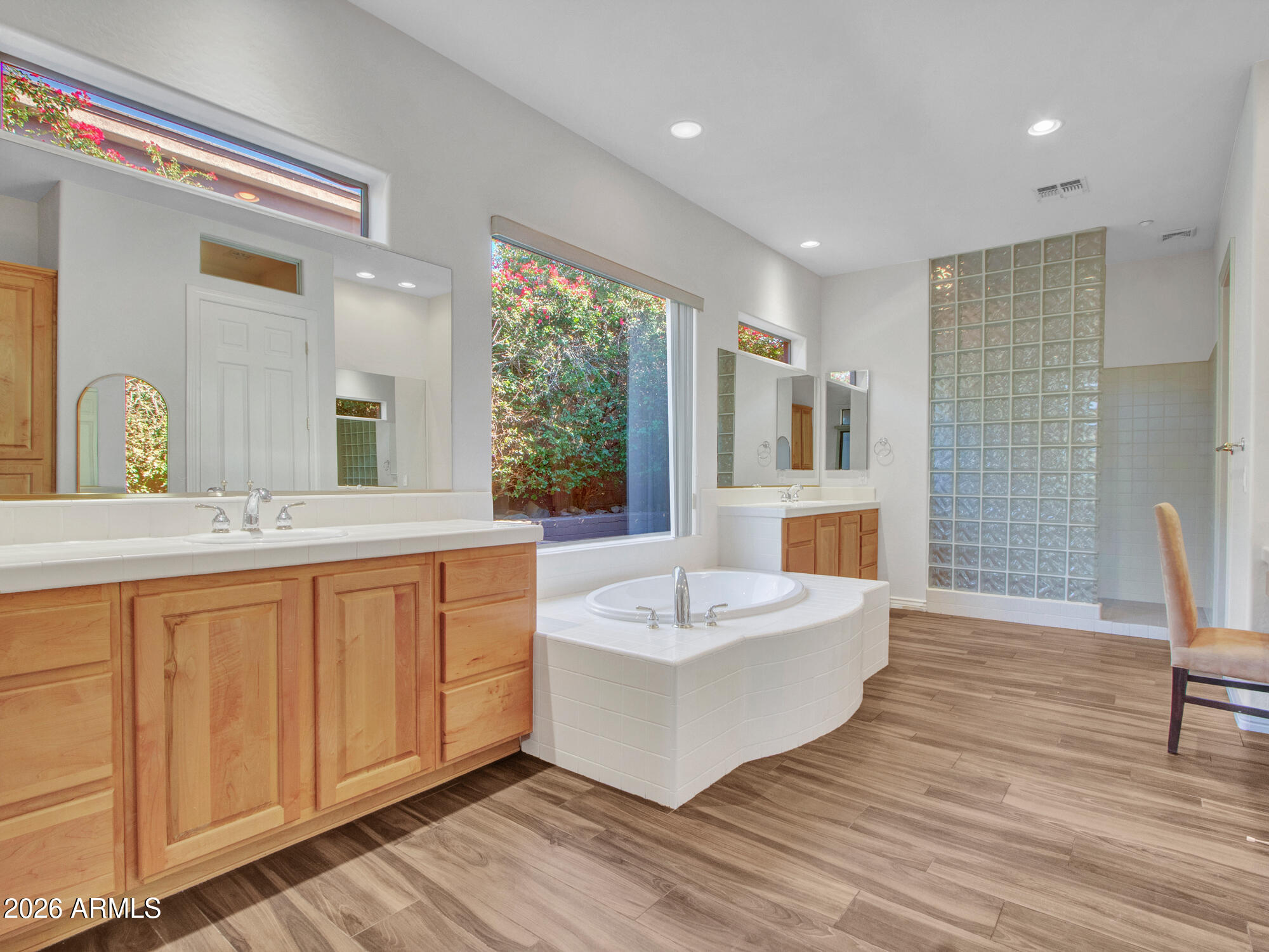 ANTHEM COUNTRY CLUB - Residential