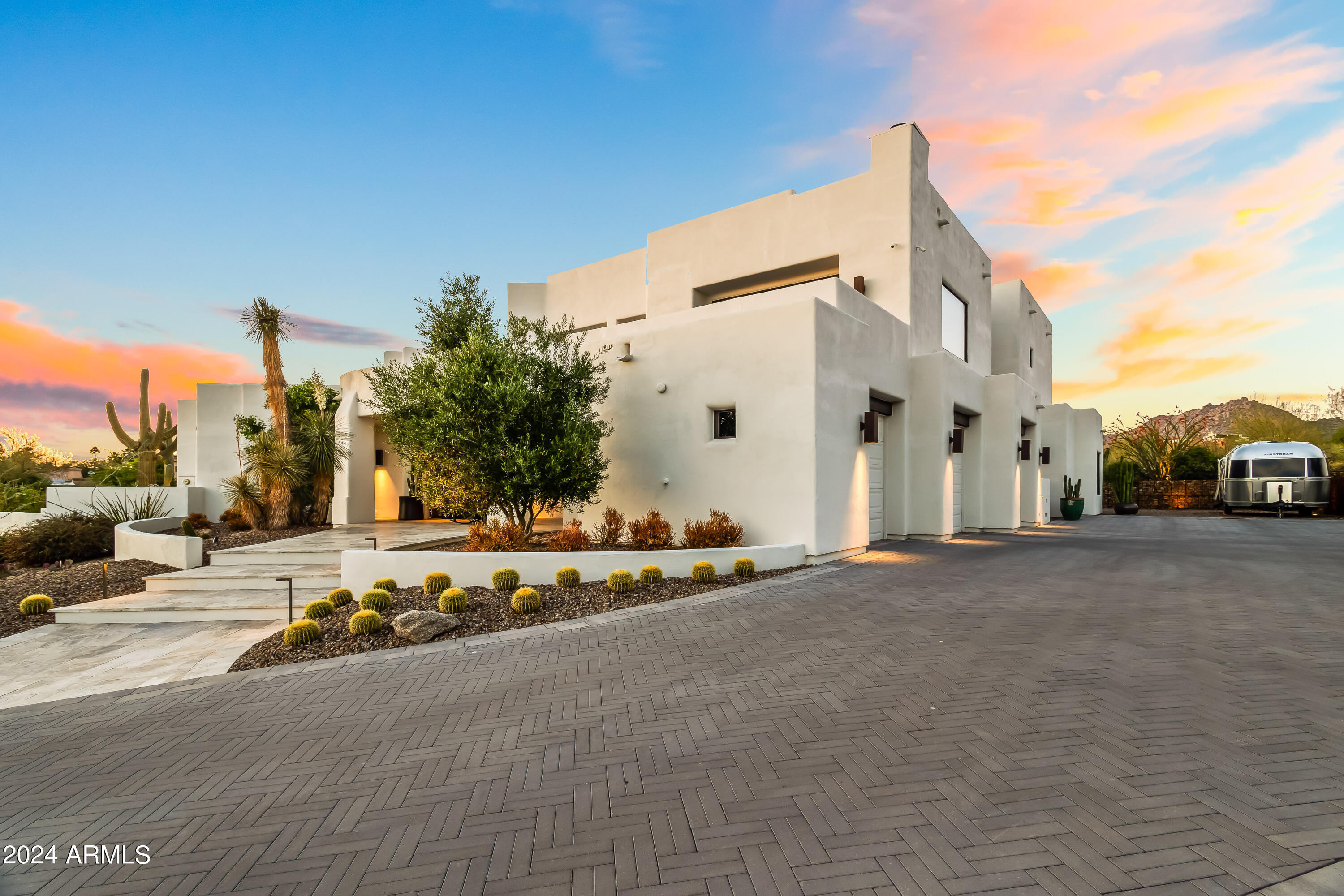 PINNACLE PEAK VISTAS LOT 1-68 - Residential